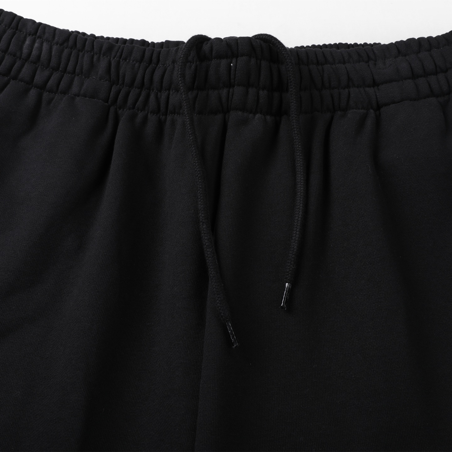 Balenciaga 巴黎世家 前后字母logo刺绣短裤  松紧腰运动裤 短裤 裤子 休闲裤 水洗黑 白色 灰色 棕色 黑白A2 674591