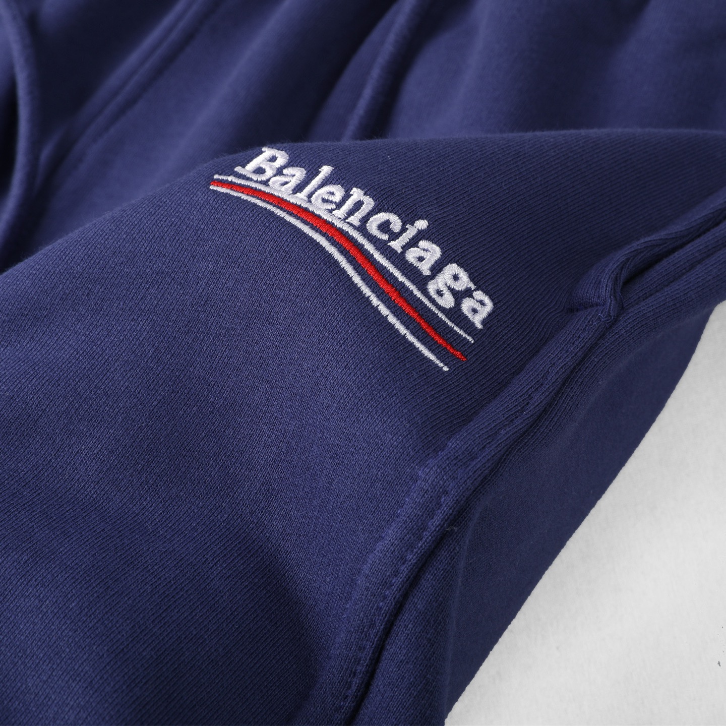 Balenciaga 巴黎世家 可乐刺绣短裤 松紧腰运动裤 短裤 裤子 休闲裤 蓝色 白色 灰色 深灰色A2 676137TKV91379