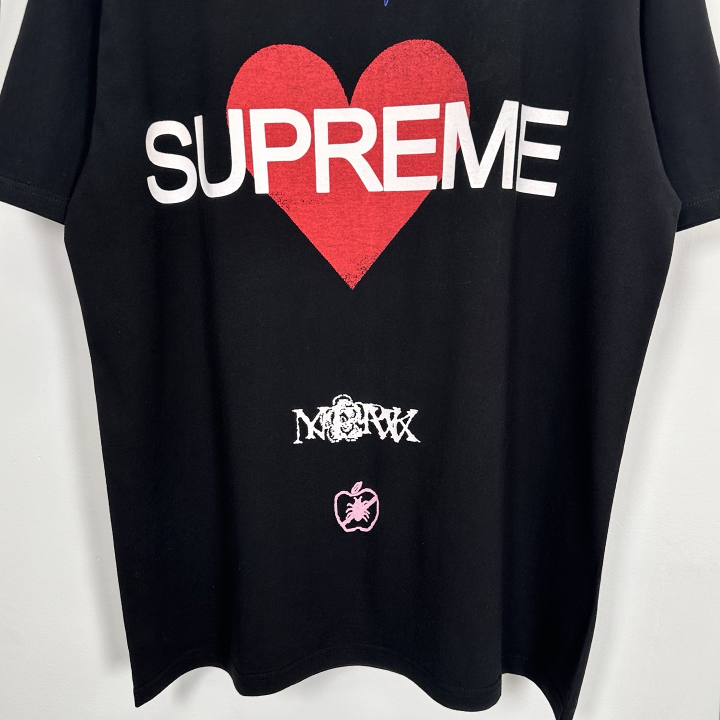 Supreme WEEK1 Announcing Tee 圆领休闲 印花短袖 T恤 心型 黑色 白色A0 SUP-SS25-021