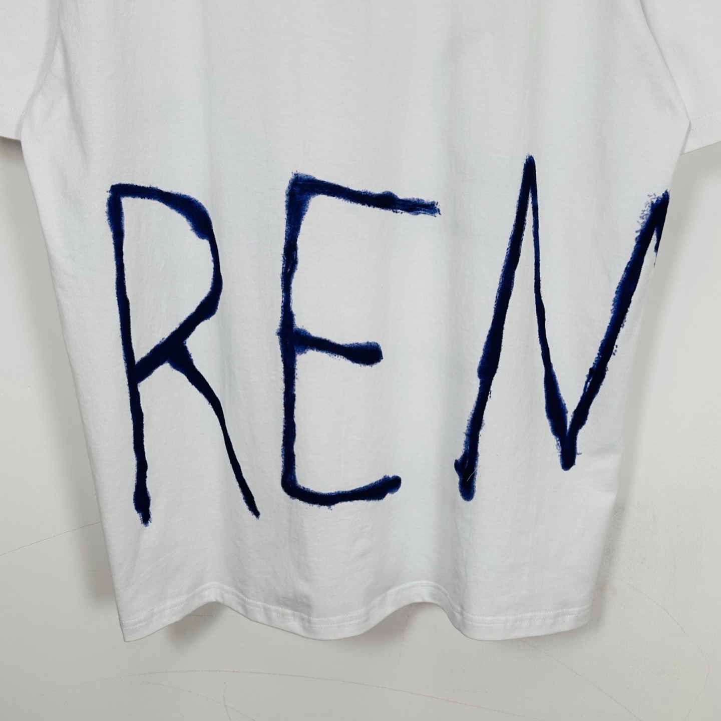 Supreme WEEK7 Painted Tee 圆领休闲 印花短袖 T恤 大字  黑色 白色   A0 SUP-SS25-241