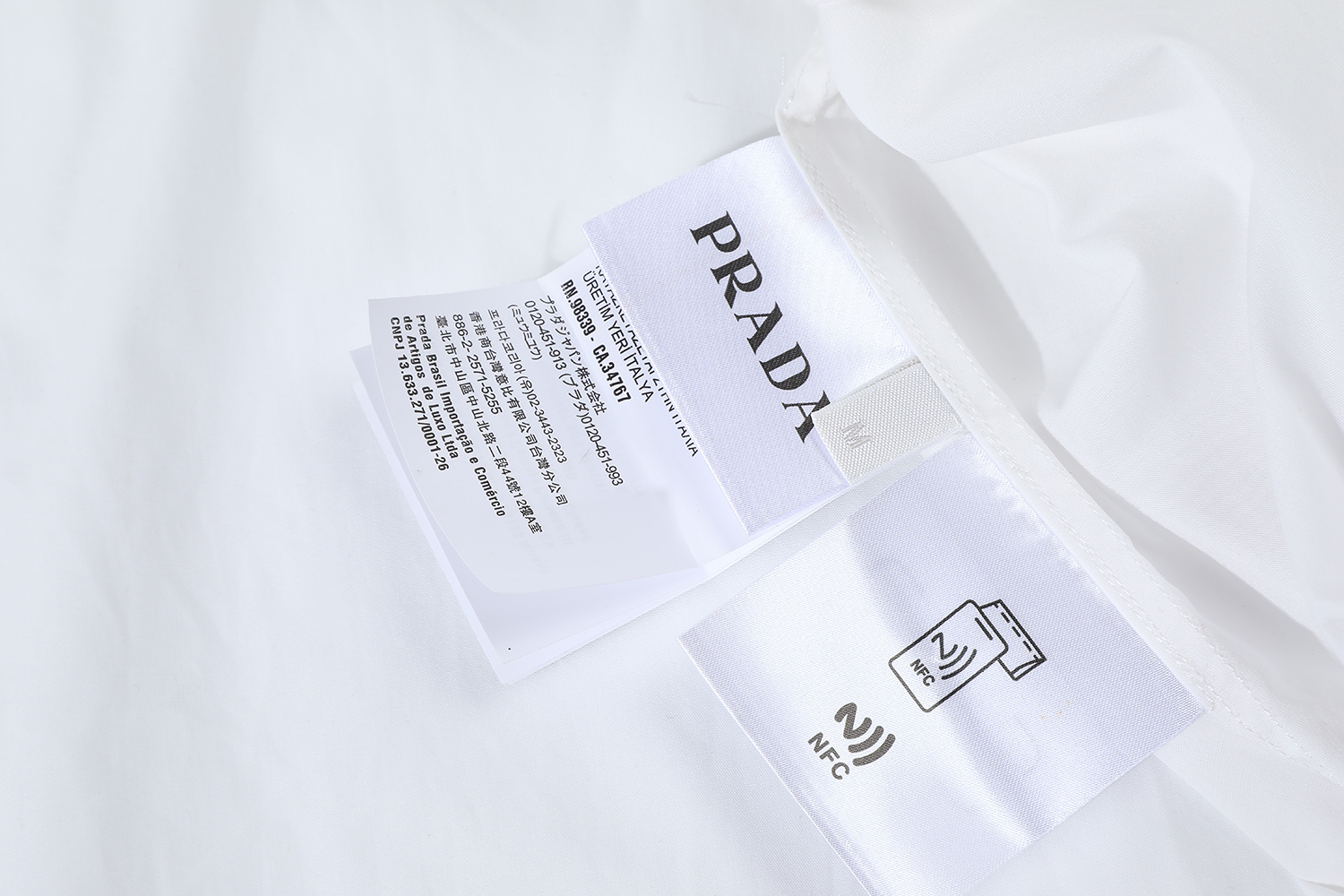 PRADA 普拉达 口袋微标   衬衫 休闲夏季 短袖 T恤 白色A5 UUICS339-1W7O-F0009