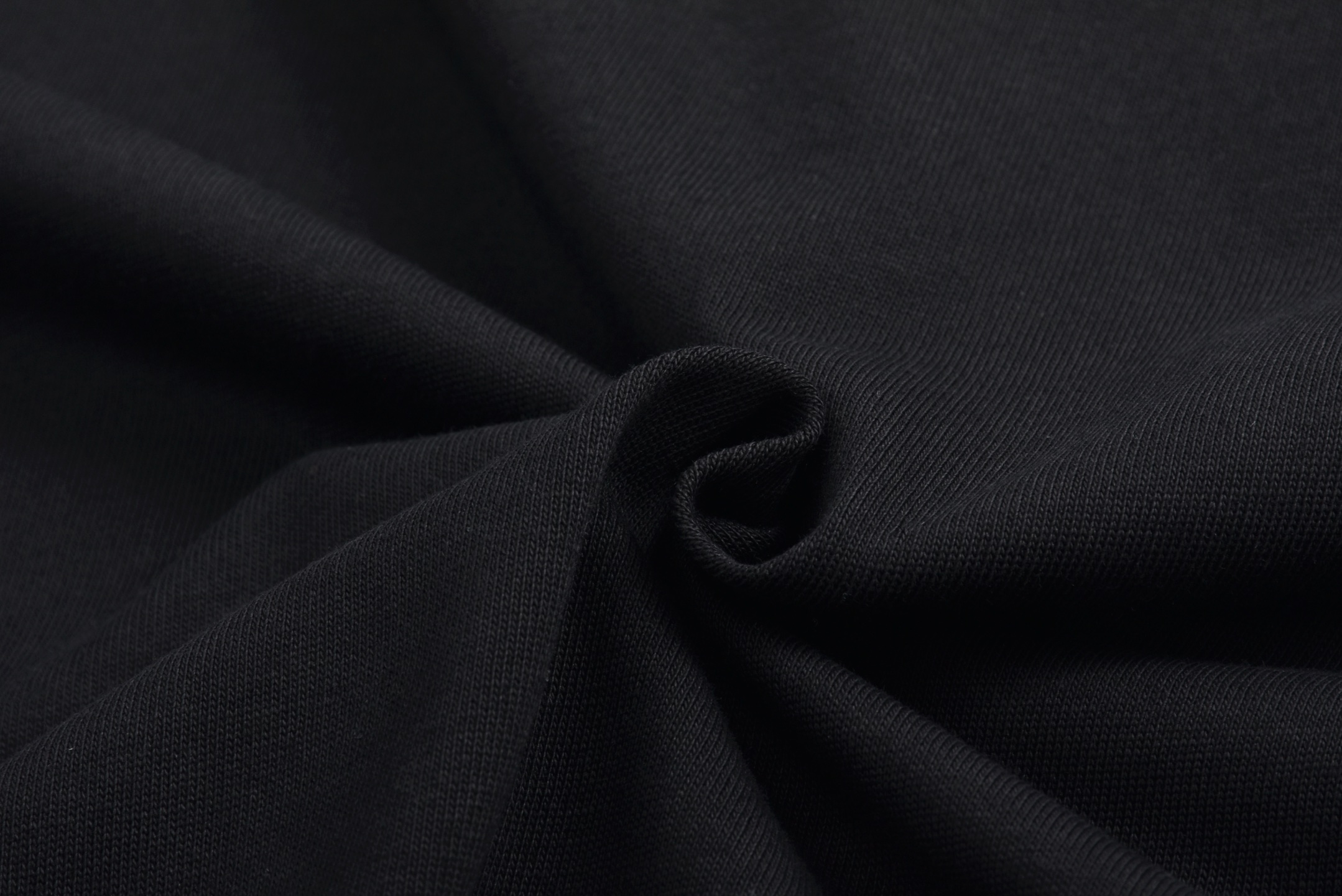  LOUIS VUITTON 路易威登 LV 小logo 夏季 T恤 男女同款  短袖 黑色A2 1A1SA4 