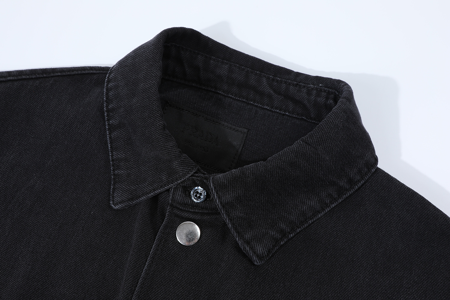 PRADA 普拉达 三角标牛仔衬衫 休闲夏季 短袖 T恤 黑色 蓝色B0 GEC067-12K8-F0557-S-212