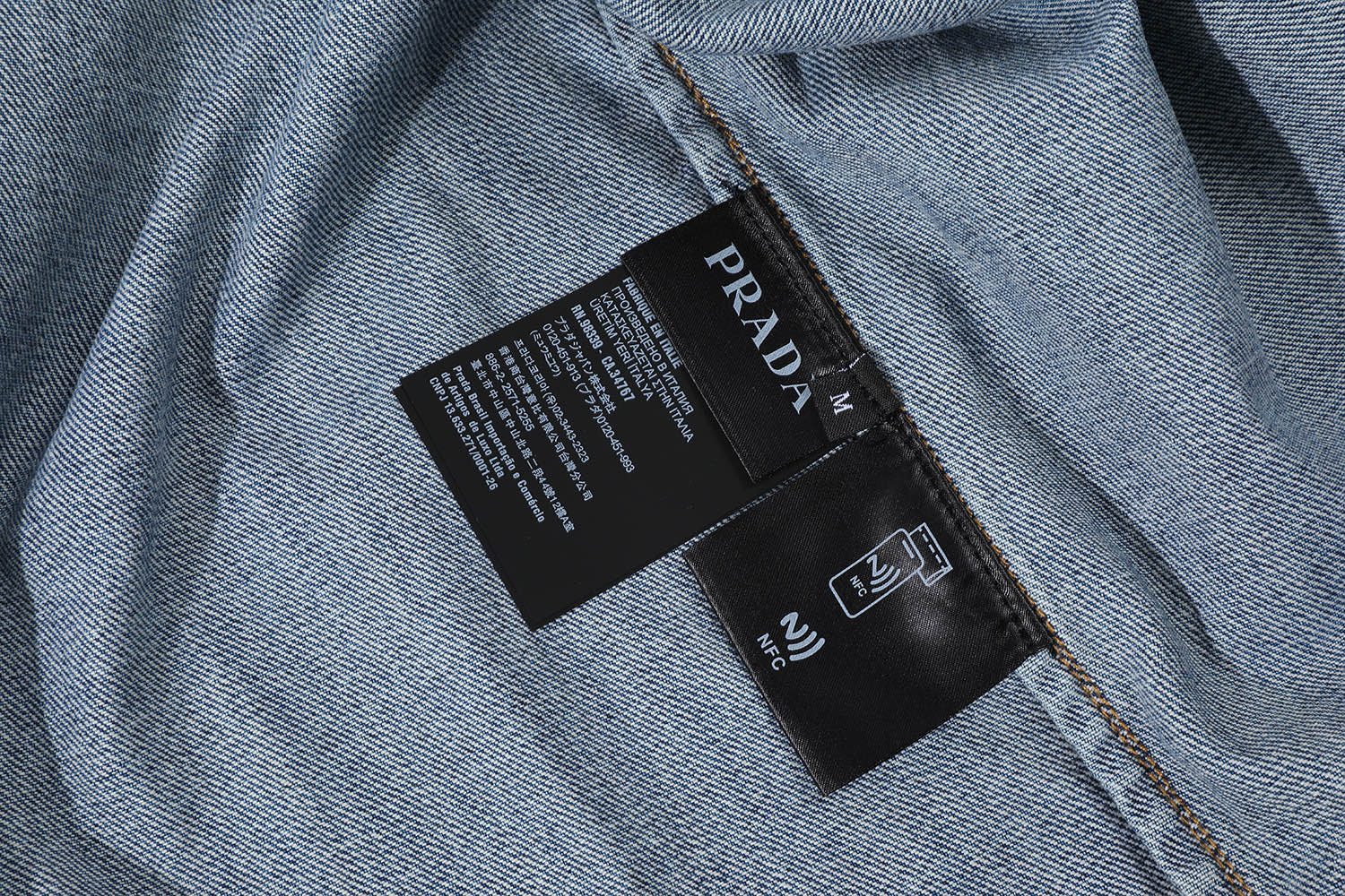 PRADA 普拉达 三角标牛仔衬衫 休闲夏季 短袖 T恤 黑色 蓝色B0 GEC067-12K8-F0557-S-212