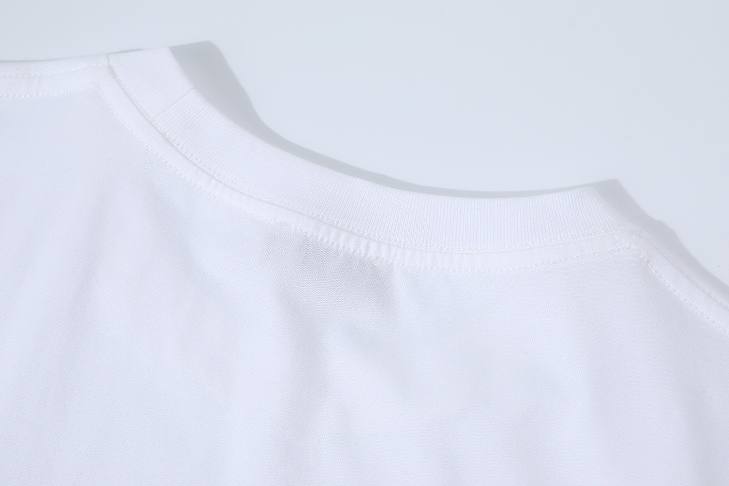  DIOR 迪奥 小字母 T恤 棉质夏季 短袖  黑色 白色 A2 593J668D3018-C980