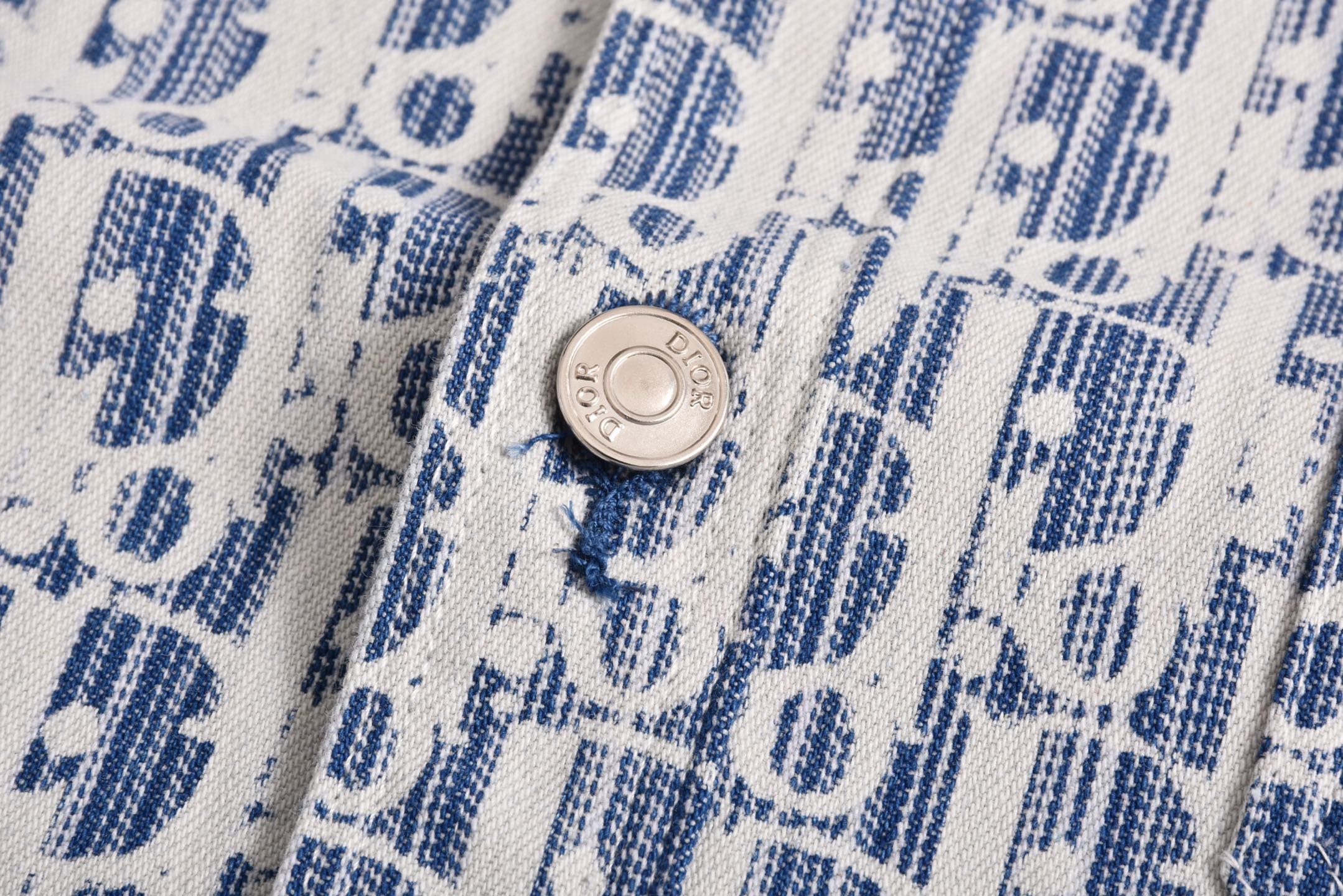 DIOR 迪奥 满印提花 牛仔衬衫 T恤 棉质 夏季 短袖  蓝色B0 193C545A5872-C580