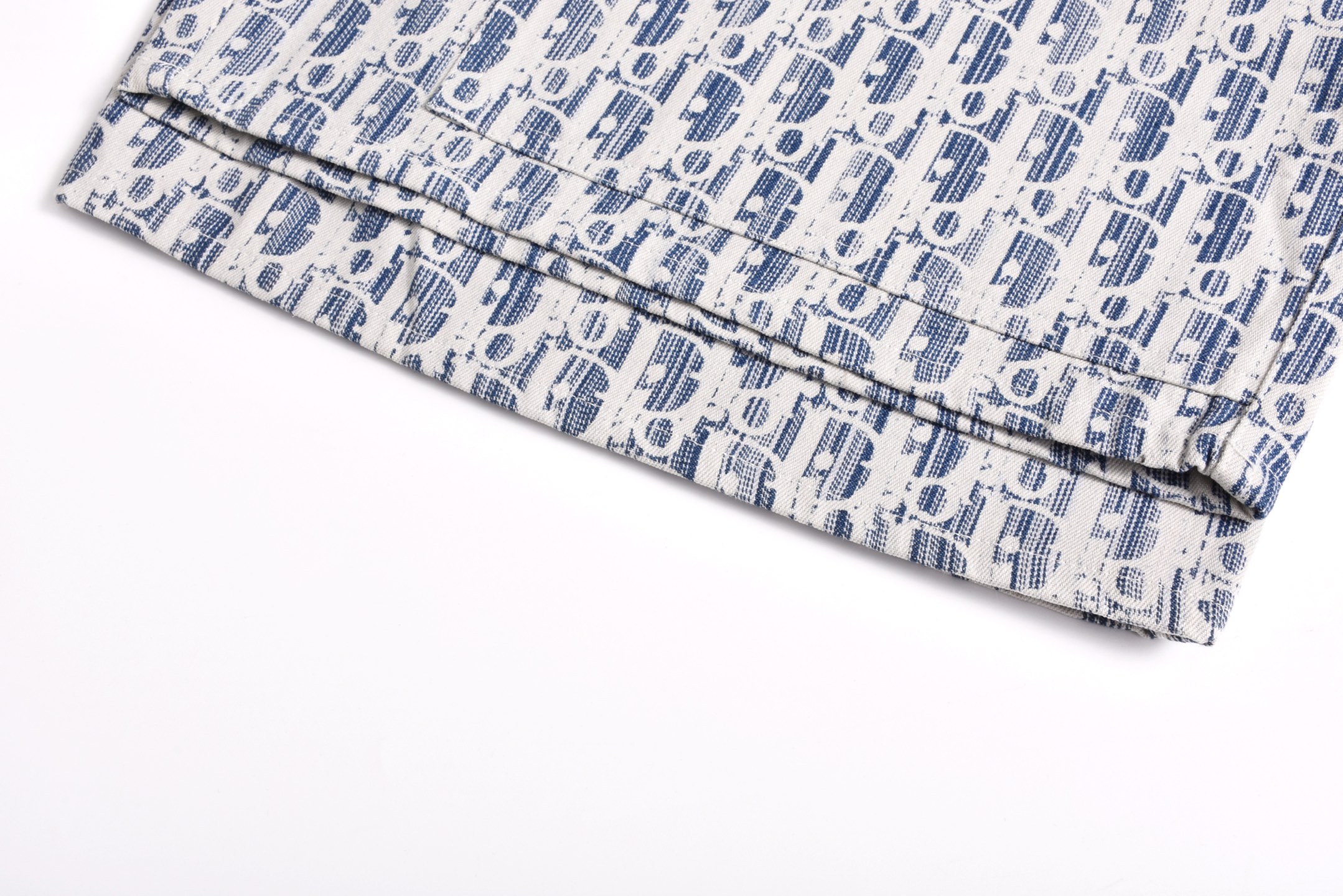 DIOR 迪奥 满印提花 牛仔裤 短裤 裤子 蓝色B0 013C121B5872-C580