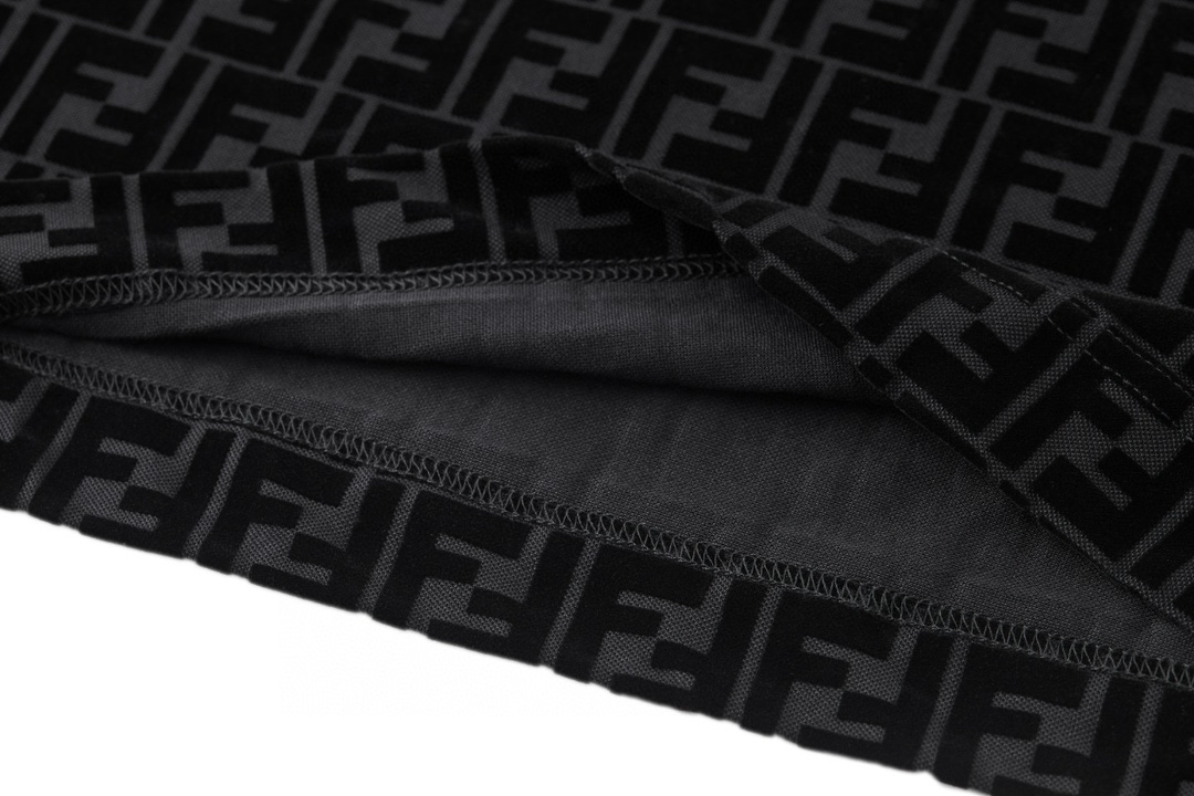 FENDI 芬迪 老花植绒  T恤 短袖  夏季 男女同款 黑色A5-FY0936A7D5F0ABB