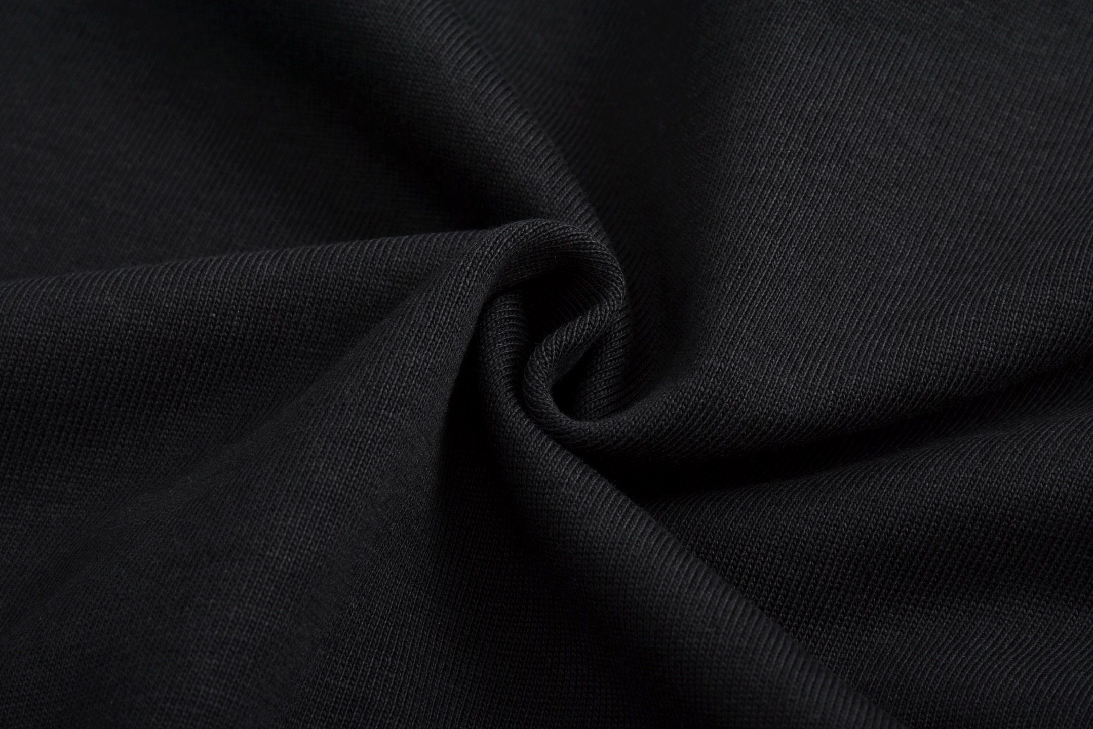 MIU MIU 小logo刺绣  圆领 休闲短袖 T恤 夏季 白色 黑色A2