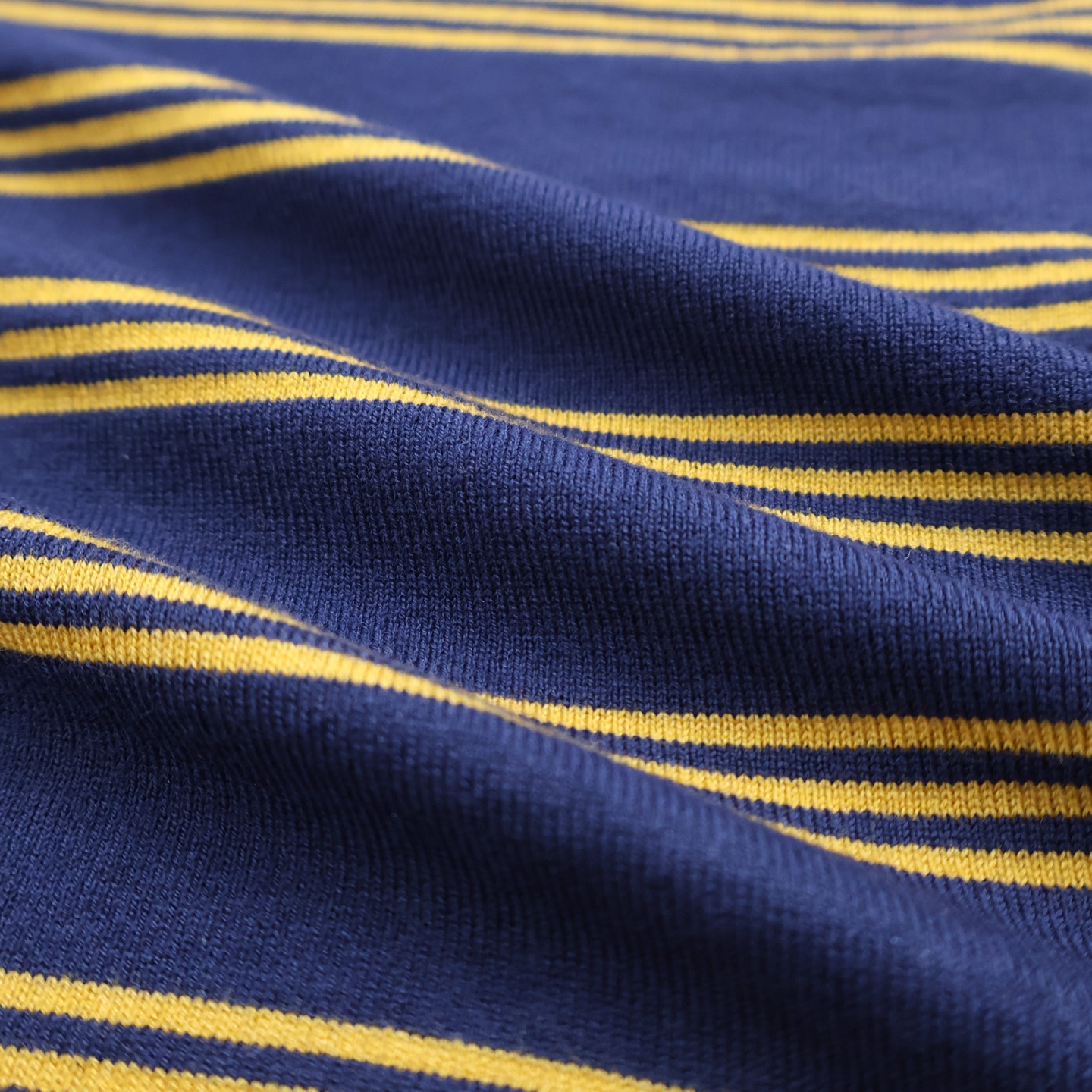 MIU MIU 毛织条纹POLO衫 圆领短袖 休闲T恤 夏季 蓝色A2