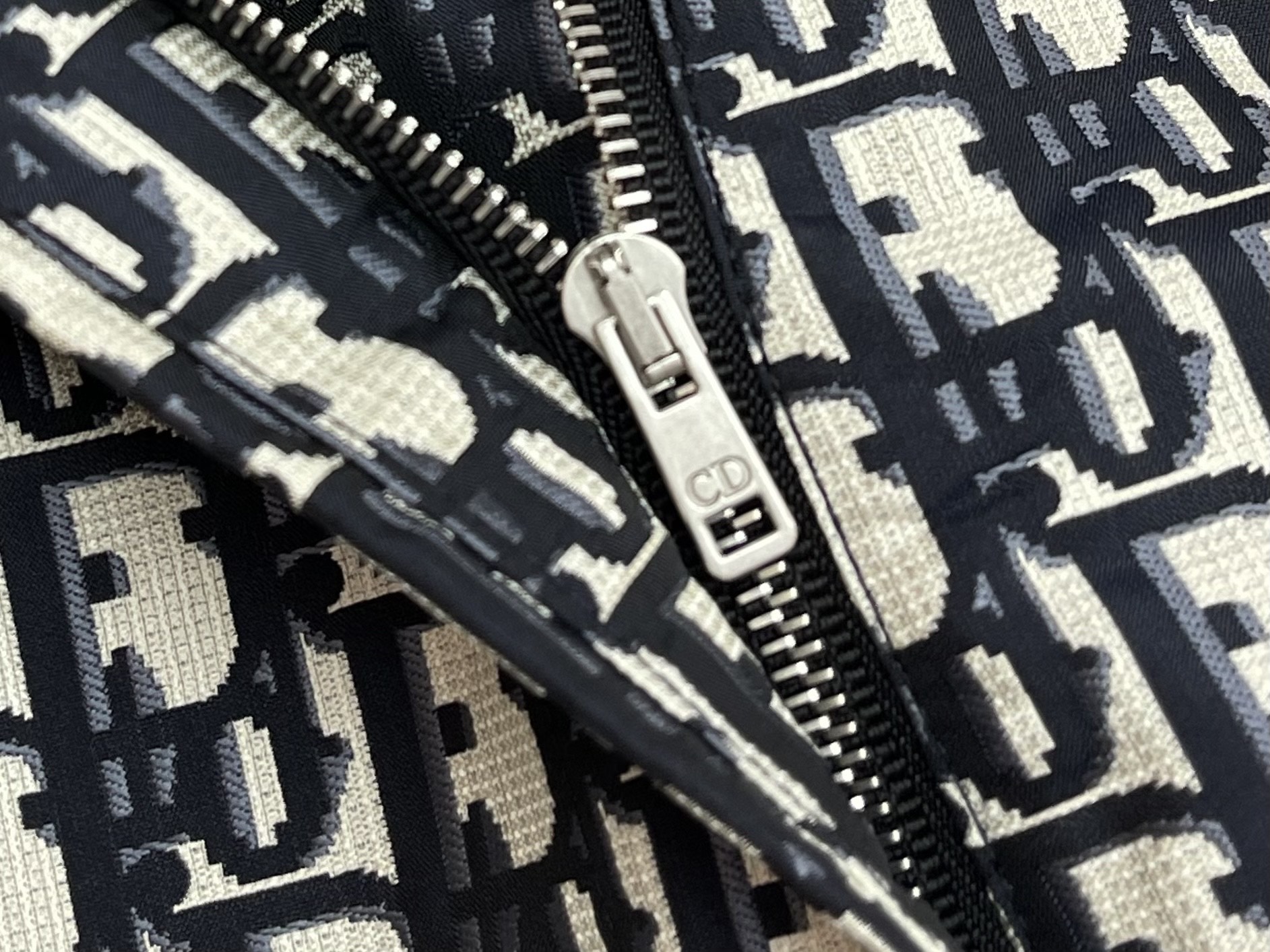 DIOR 迪奥 满印提花裙裤 女生 休闲短裙裤 灰色 A5-Rare 357P15A2970-X5803