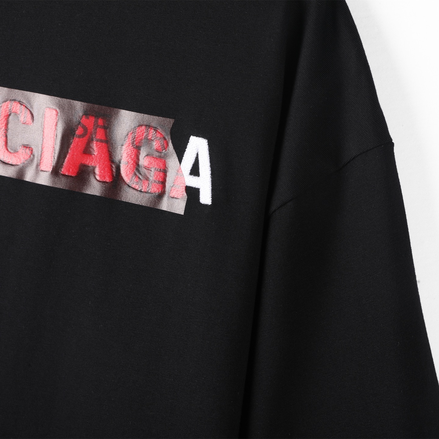 Balenciaga 巴黎世家 美纹纸胶带 印花短袖 T恤 圆领 短款 夏季 黑色A5 764235TSVG28737