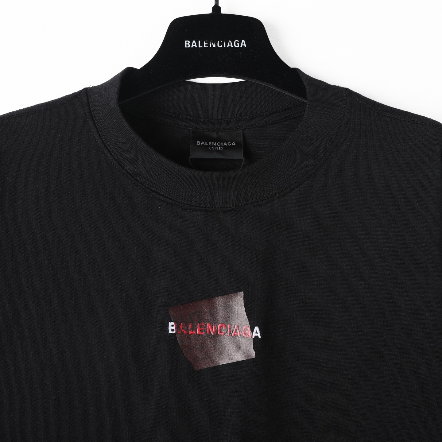 Balenciaga 巴黎世家 美纹纸胶带 印花短袖 T恤 圆领 短款 夏季 黑色A5 764235TSVG28737