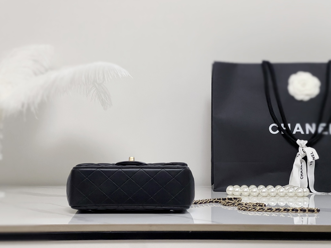 原厂皮 Chanel 香奈儿 Classic Flap CF 做旧五金 头层皮 手提袋 斜挎包 包包 菱格纹 2101Y821 黑色 AS2431-B05810-94305