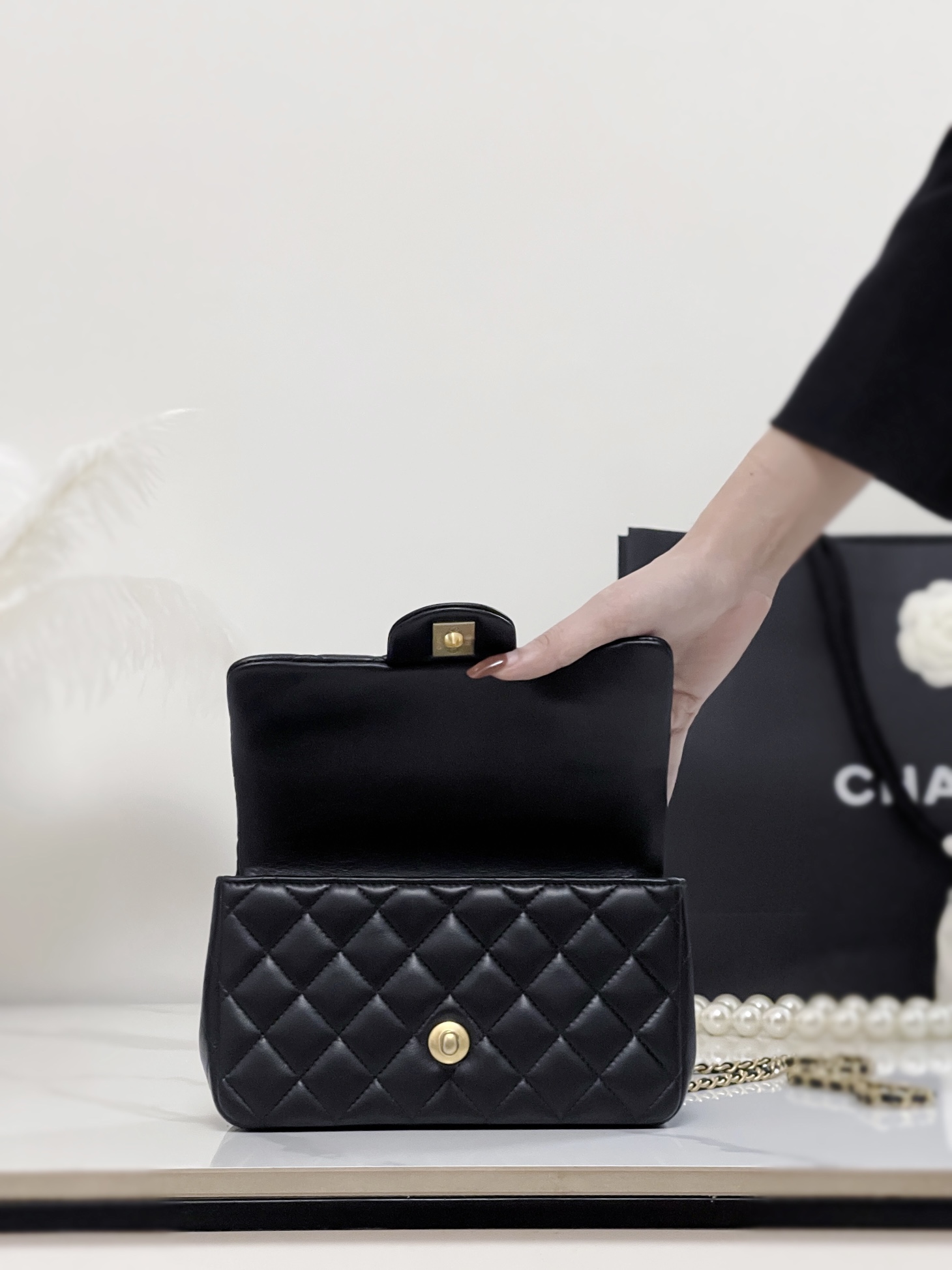 原厂皮 Chanel 香奈儿 Classic Flap CF 做旧五金 头层皮 手提袋 斜挎包 包包 菱格纹 2101Y821 黑色 AS2431-B05810-94305