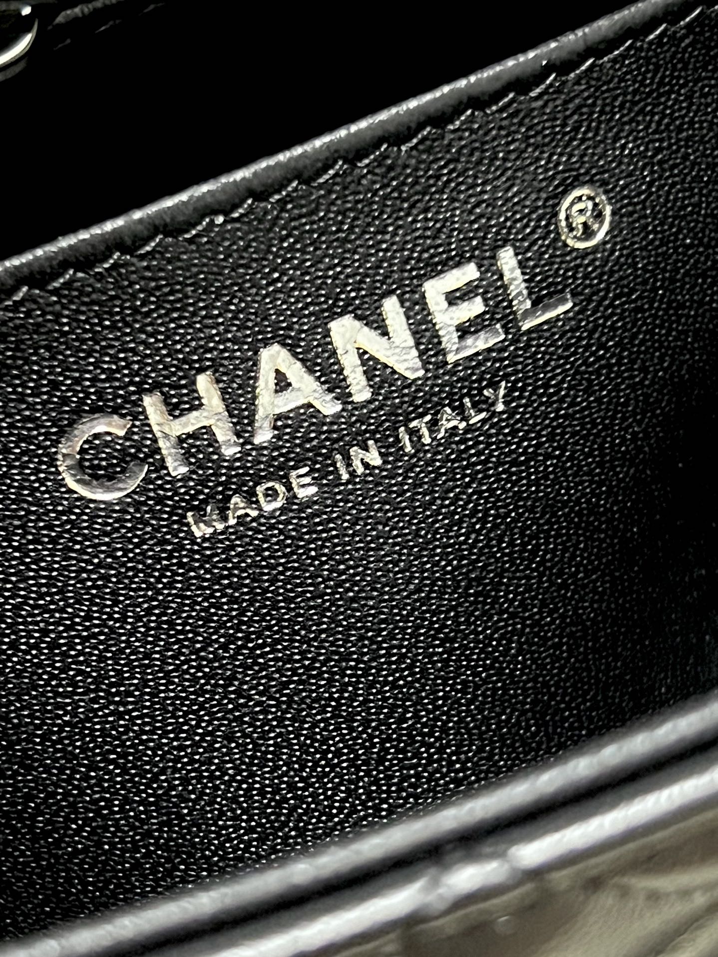 原厂皮 Chanel 香奈儿 Classic Flap CF 五金 头层皮 手提袋 斜挎包 包包 菱格纹  2433Y521 黑枪  AS2431-B16886-94305