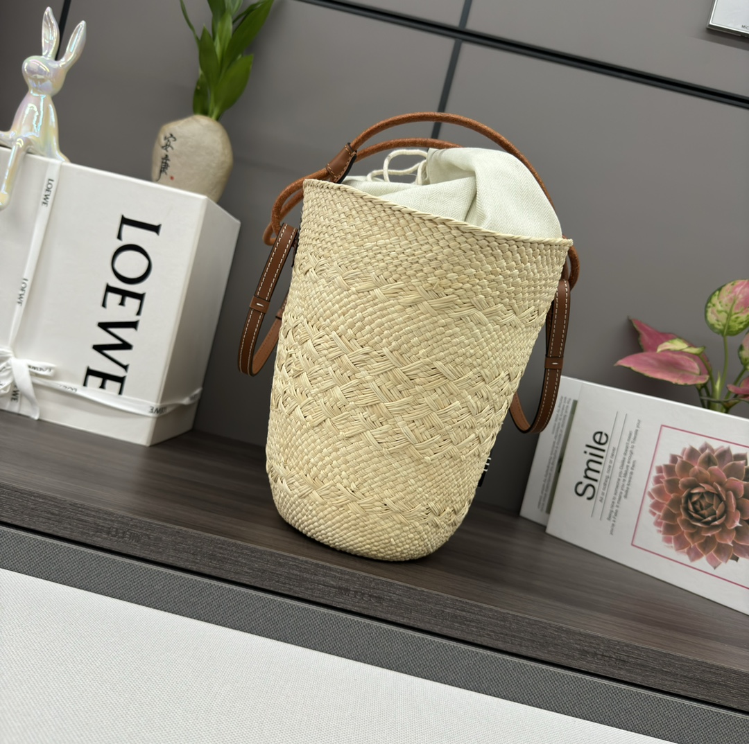 Loewe 罗意威 Anagram 贴片手工编织 伊拉卡棕榈纤维拼牛皮 手提包 单肩包 棕褐色 A223T43X02-2435