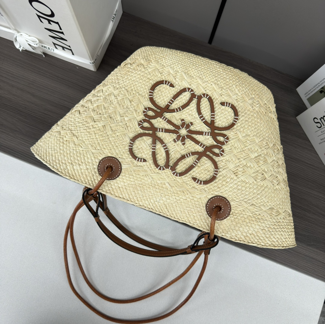 Loewe 罗意威 Anagram 贴片手工编织 伊拉卡棕榈纤维拼牛皮 手提包 单肩包 棕褐色 A223T43X02-2435