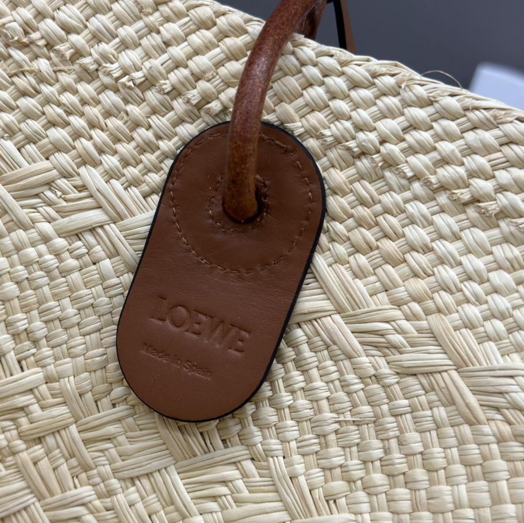 Loewe 罗意威 Anagram 贴片手工编织 伊拉卡棕榈纤维拼牛皮 手提包 单肩包 棕褐色 A223T43X02-2435