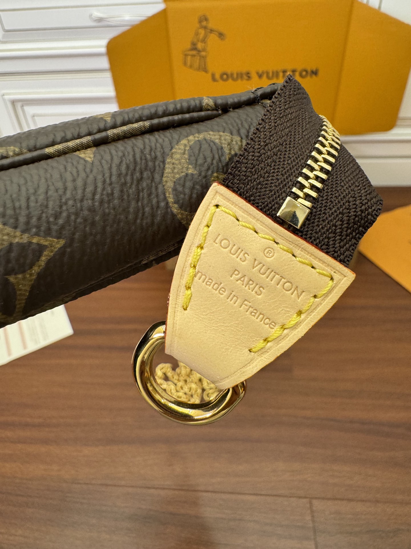 特級芯片 LOUIS VUITTON Pochette Accessoires LV 路易威登  牛皮革 斜挎包 单肩包 双肩包 水桶 手提包 老花棕色 M82766