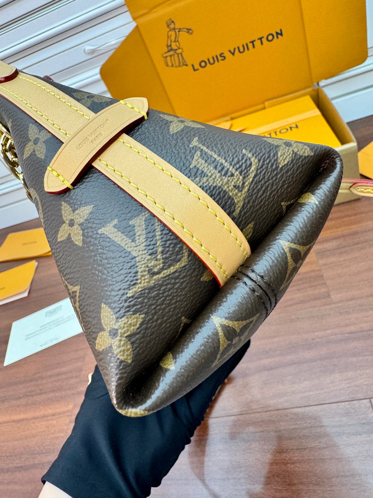 特級芯片 LOUIS VUITTON Carryall BB LV 路易威登  牛皮革 斜挎包 单肩包 双肩包 水桶 手提包 老花棕色 M13014