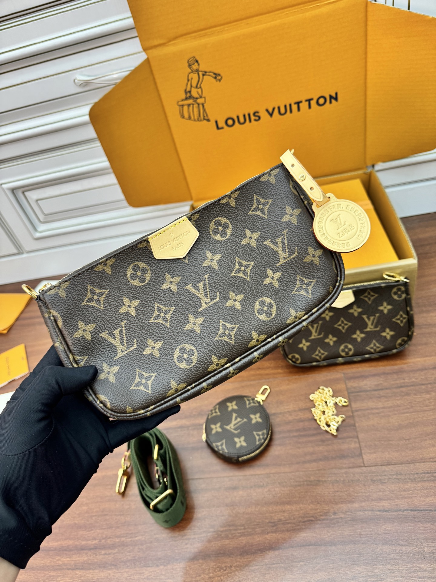 特級芯片 LOUIS VUITTON Multi Pochette LV 链条老花五合一组合包帆布拼皮麻将包 斜挎包 单肩包 腋下包 女款 卡其绿 M44813 