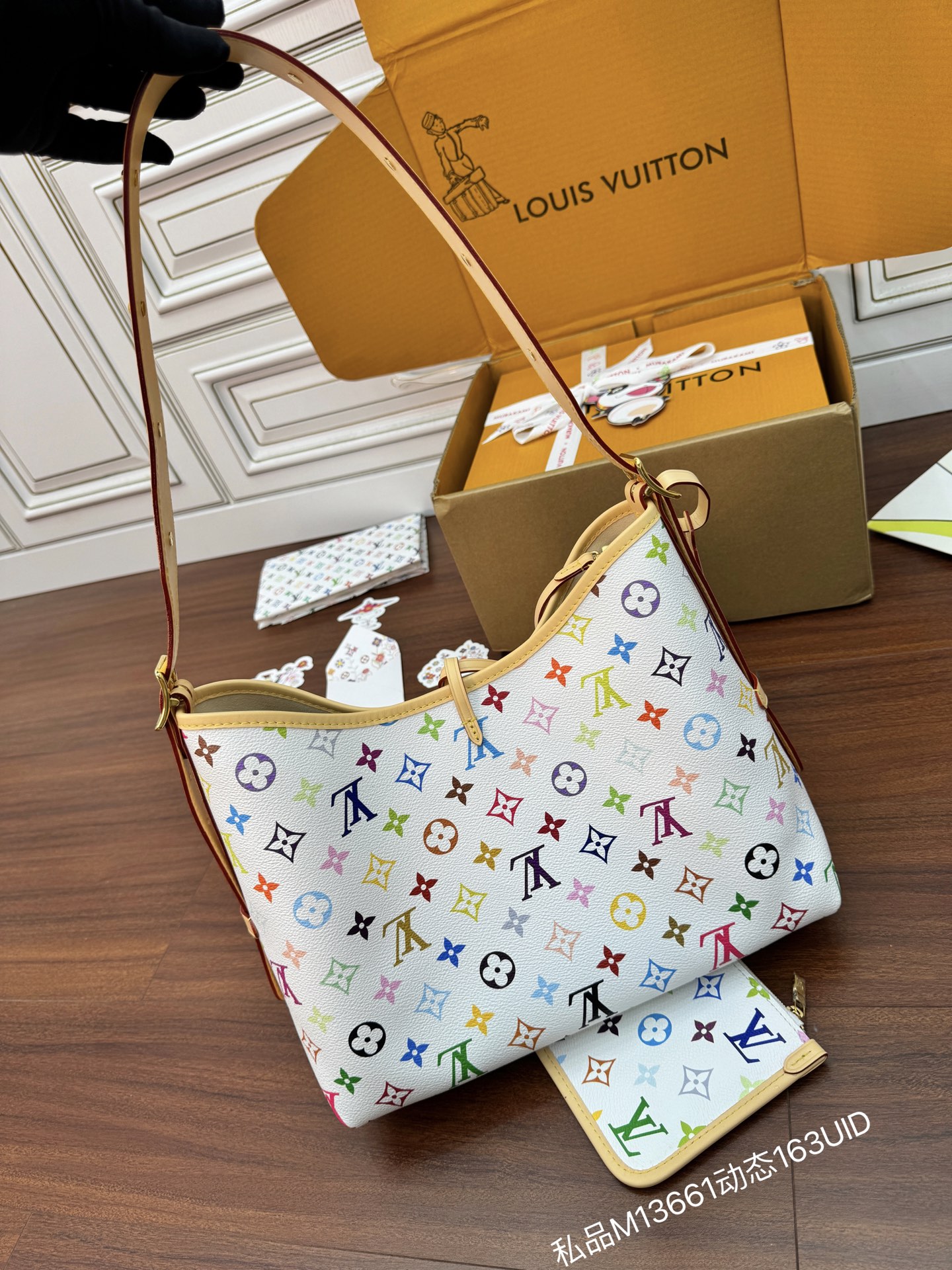 特級芯片 LOUIS VUITTON Takashi Murakami 村上隆 LV 路易威登  牛皮革 斜挎包 单肩包 双肩包 水桶 手提包 白三彩 M13661