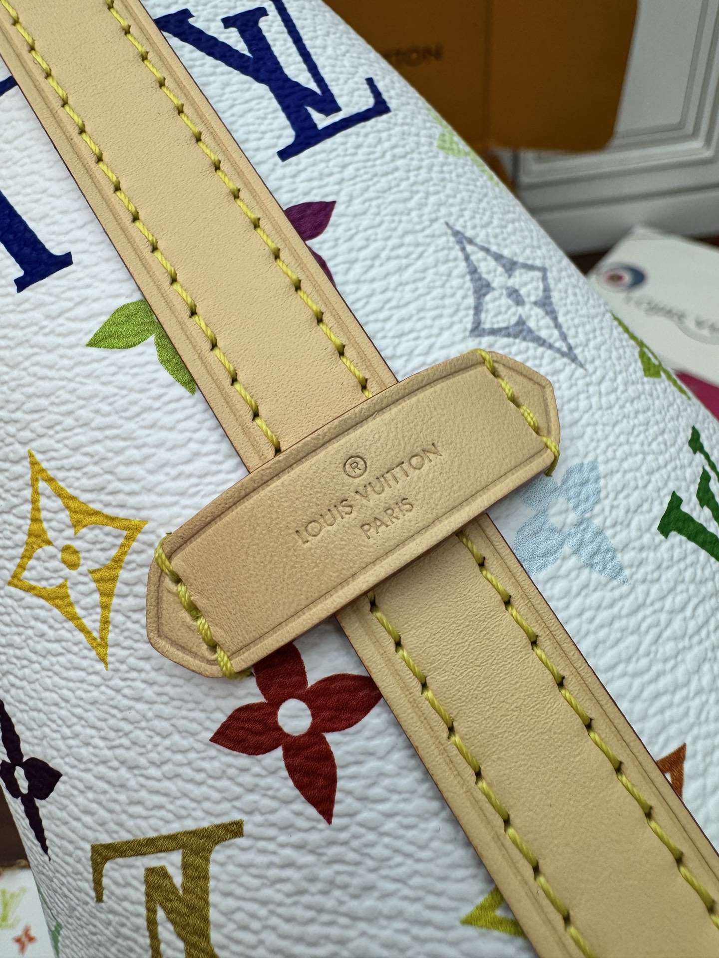 特級芯片 LOUIS VUITTON Takashi Murakami 村上隆 LV 路易威登  牛皮革 斜挎包 单肩包 双肩包 水桶 手提包 白三彩 M13661