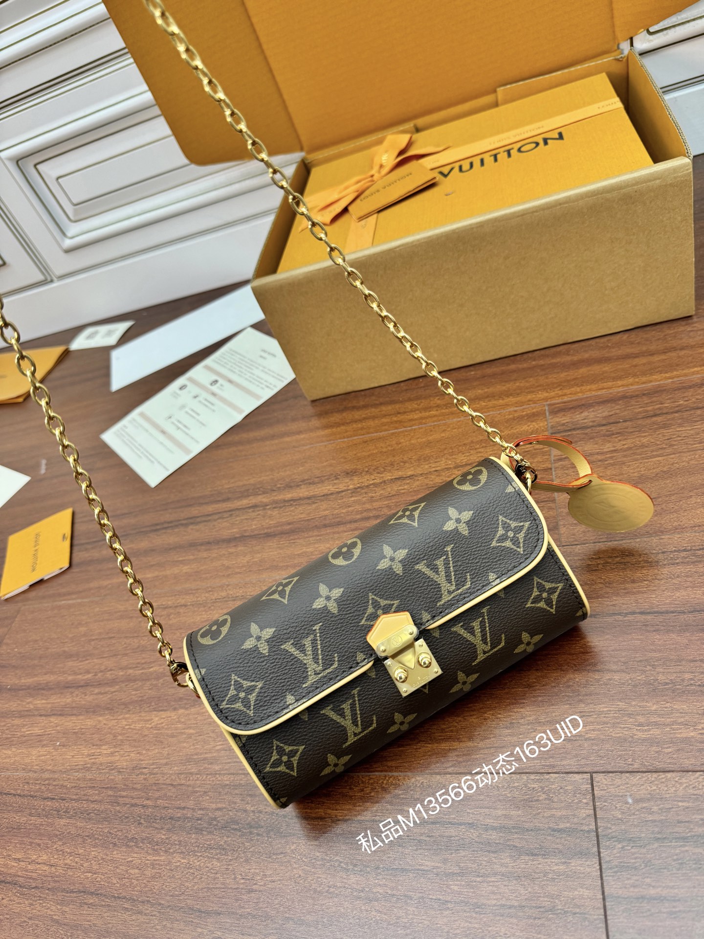 特級芯片 LOUIS VUITTON POCHETTE CAMILLE LV 路易威登  牛皮革 斜挎包 单肩包 双肩包 水桶 手提包 老花棕色 M13566