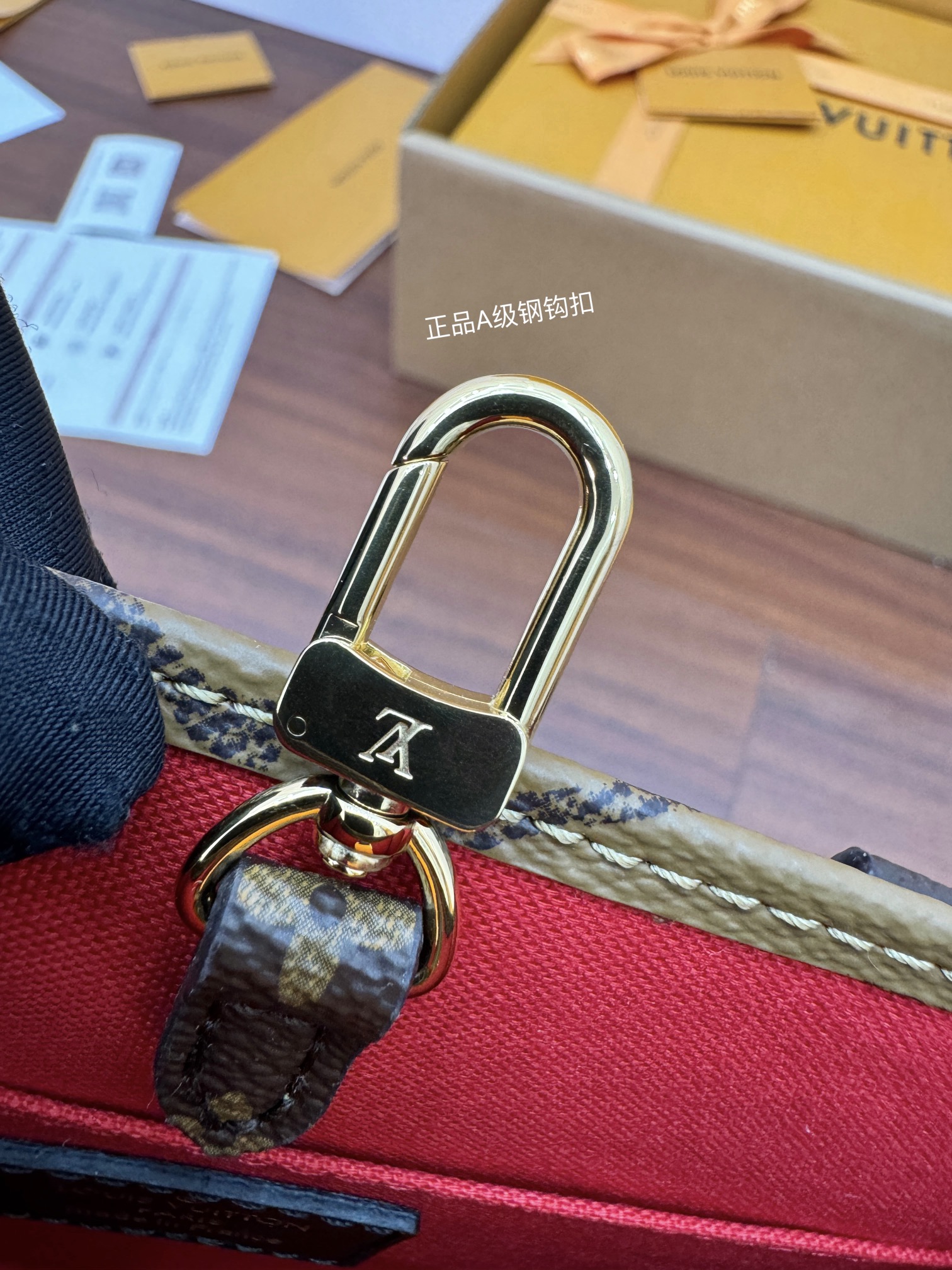 特級芯片 LOUIS VUITTON  ONTHEGO BB LV 路易威登  牛皮革 斜挎包 单肩包 双肩包 水桶 手提包 微标丛林 棕色 M46839