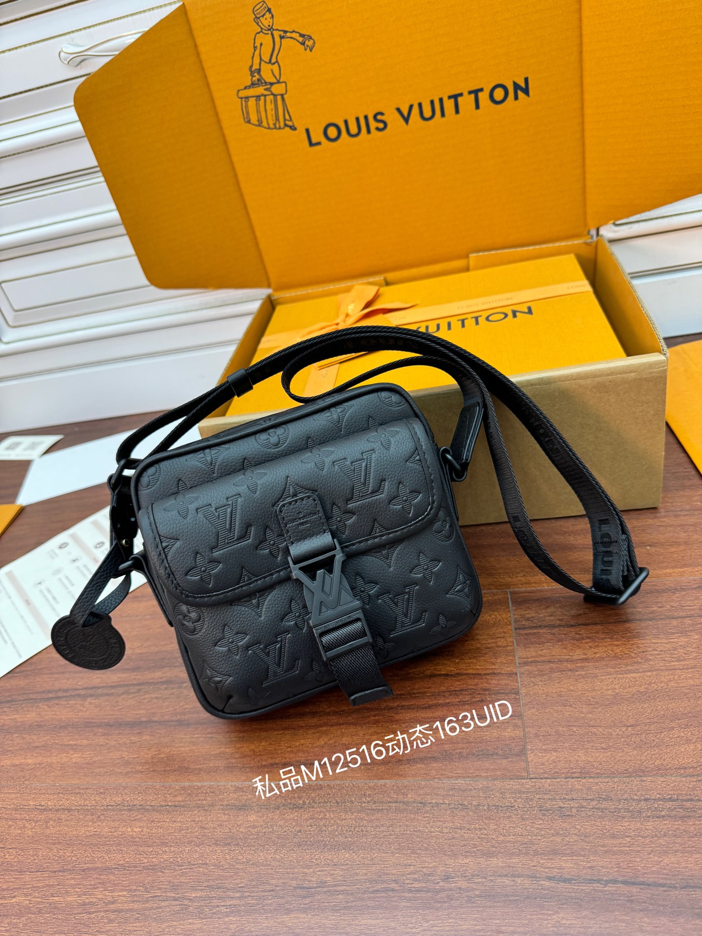 特級芯片 LOUIS VUITTON MessengerGETAWAY Getaway Monogram 压花可调节拆卸肩 LV 路易威登  牛皮革 斜挎包 单肩包 双肩包 水桶 手提包 黑色压花 M12516