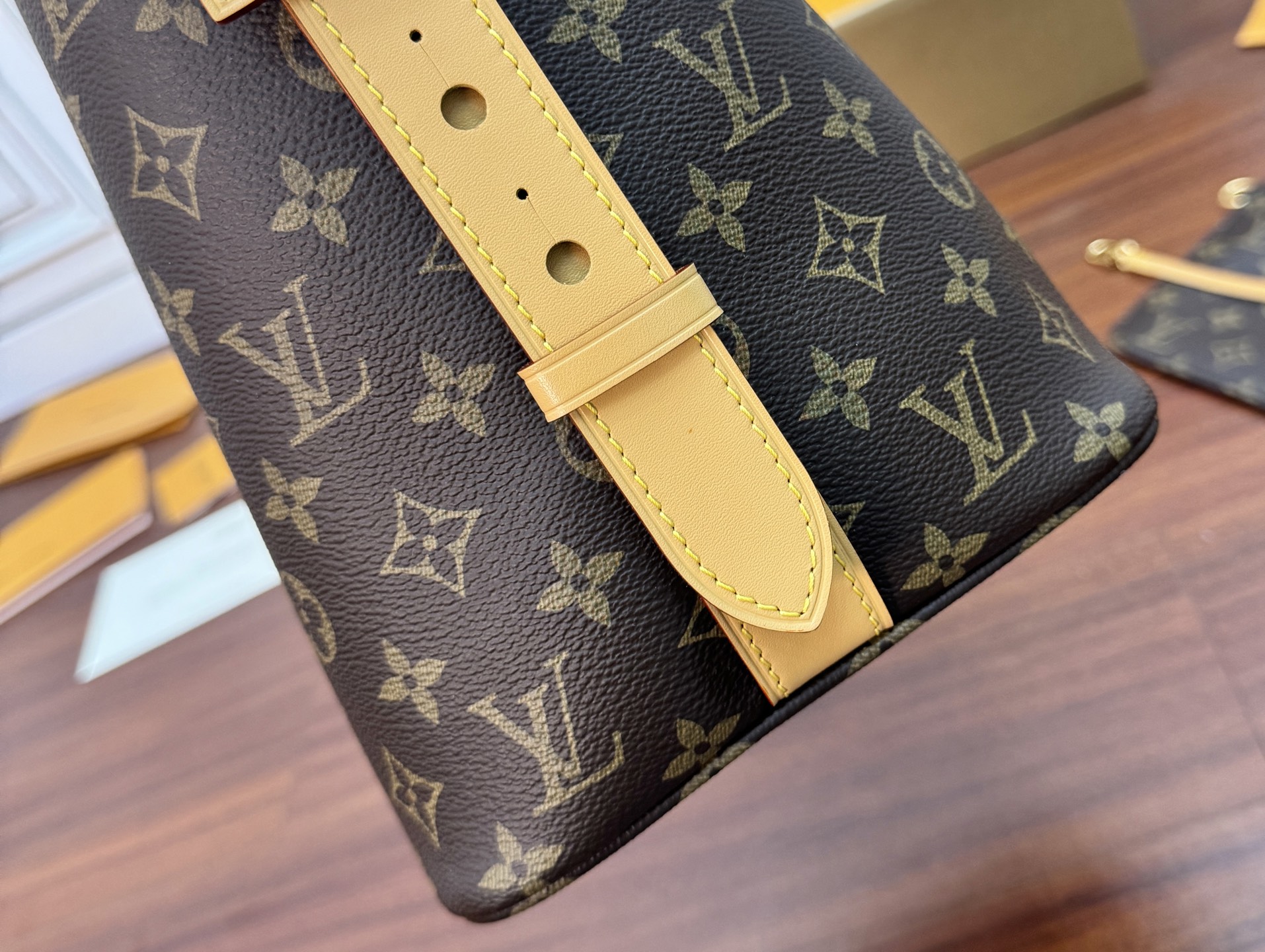 特級芯片 LOUIS VUITTON ALL IN LV 路易威登  牛皮革 斜挎包 单肩包 双肩包 水桶 手提包 老花 肩带可调节，不可拆卸 棕色 M12926