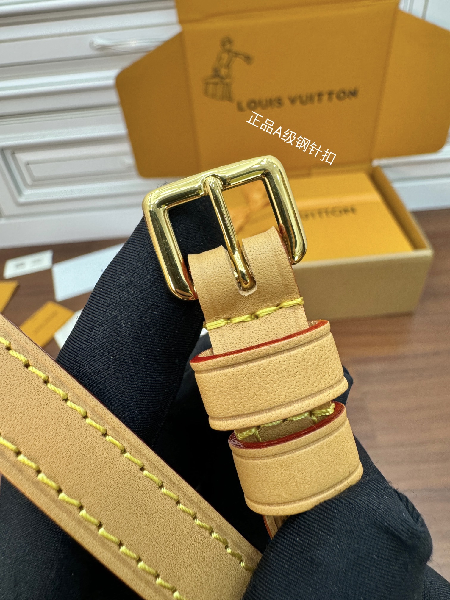 特級芯片 LOUIS VUITTON  Alma 可拆卸肩带拉链  LV 路易威登  牛皮革 斜挎包 单肩包 双肩包 水桶 手提包 貝殼包 米色沙丘色 M46895