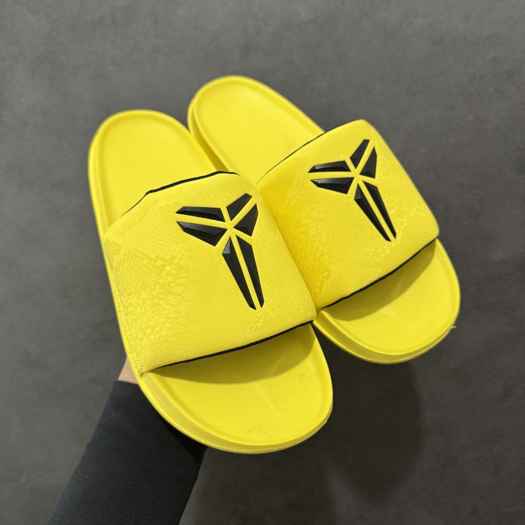 Nike Kobe Offcourt Slide "Hyper Royal" 简约舒适一字拖  室外拖鞋 男女同款  黃色 IF2870-700
