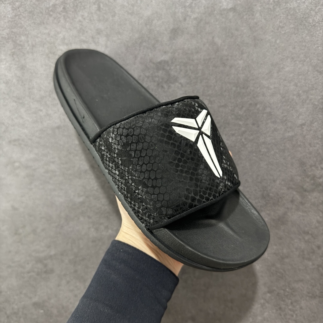 Nike Kobe Offcourt Slide "Hyper Royal" 简约舒适一字拖  室外拖鞋 男女同款  黑色 IF2870-001