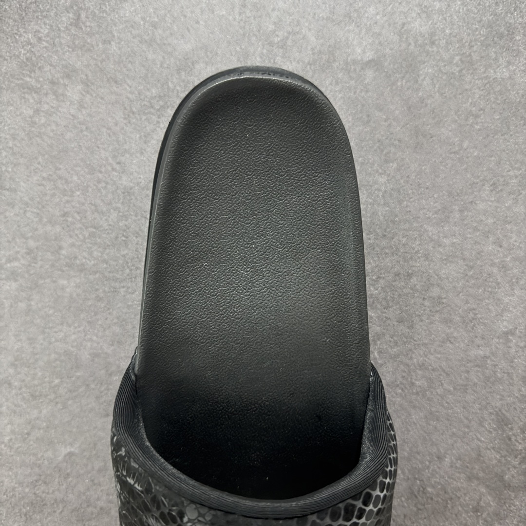 Nike Kobe Offcourt Slide "Hyper Royal" 简约舒适一字拖  室外拖鞋 男女同款  黑色 IF2870-001