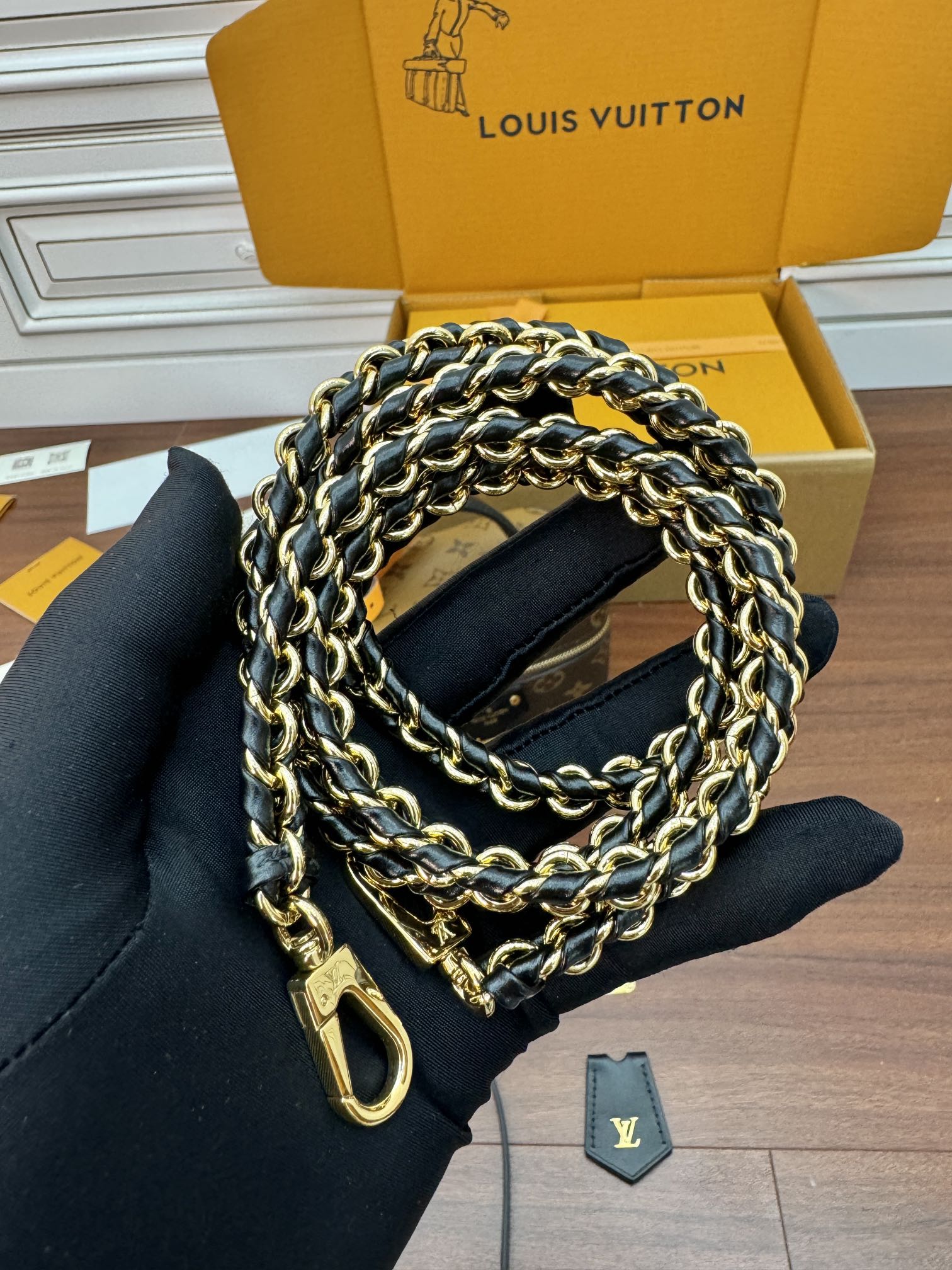 特級芯片 LOUIS VUITTON   Vanity PM LV 路易威登  牛皮革 斜挎包 单肩包 双肩包 水桶 手提包 老花 棕色 M47128