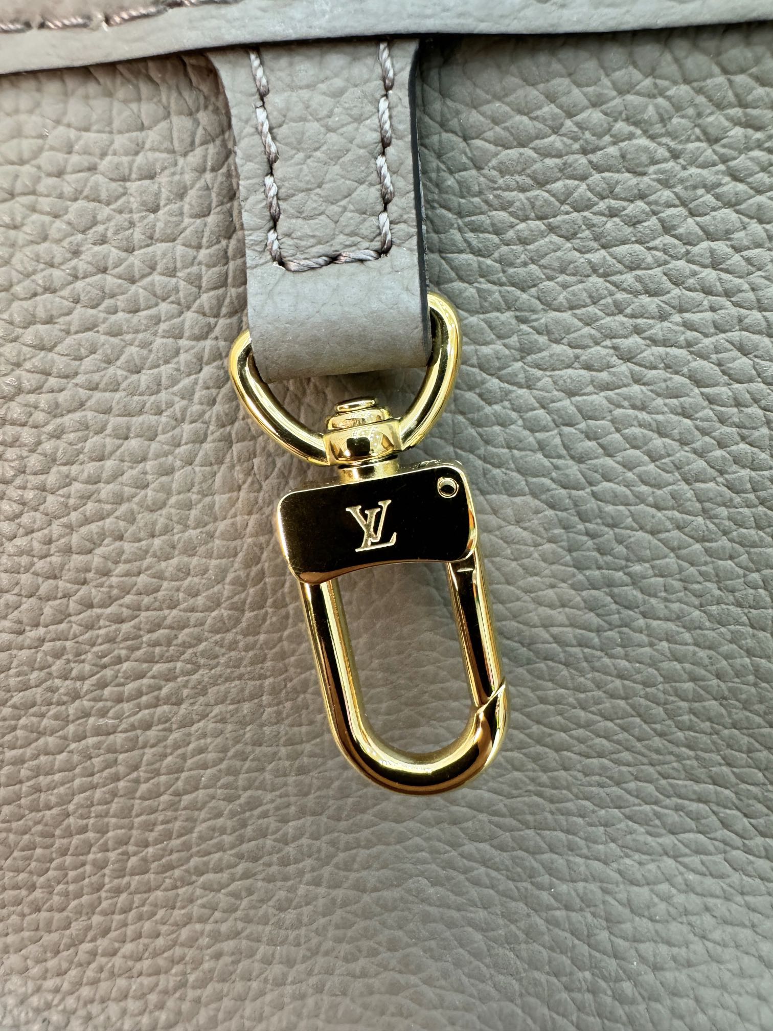 特級芯片 LOUIS VUITTON 路易威登  NEVERFULLBandoulière INSIDE OUT BB 可拆卸肩带 LV牛皮革 斜挎包 单肩包 双肩包 水桶 手提包 双面 褐色 M12109