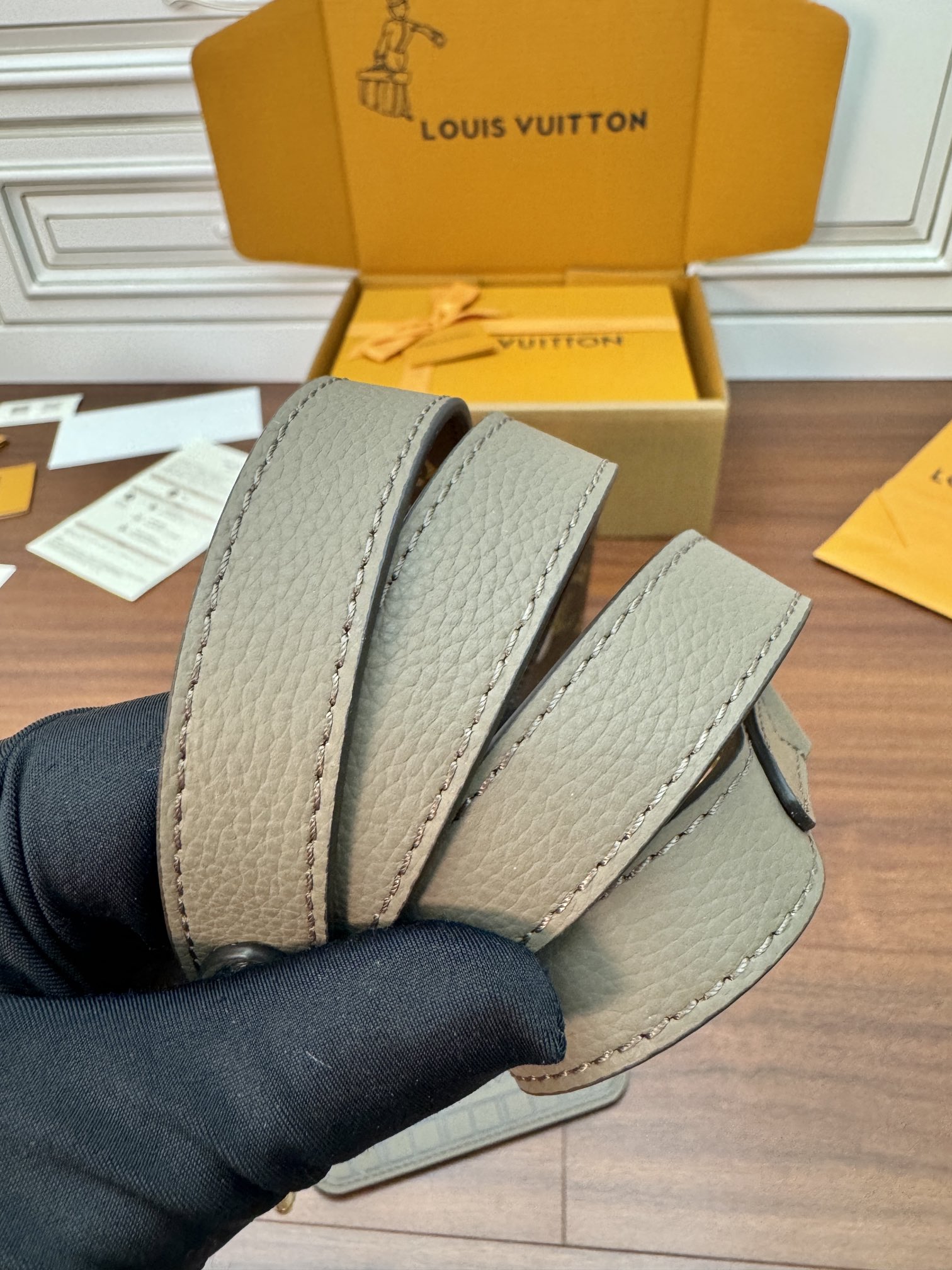 特級芯片 LOUIS VUITTON 路易威登  NEVERFULLBandoulière INSIDE OUT BB 可拆卸肩带 LV牛皮革 斜挎包 单肩包 双肩包 水桶 手提包 双面 褐色 M12109