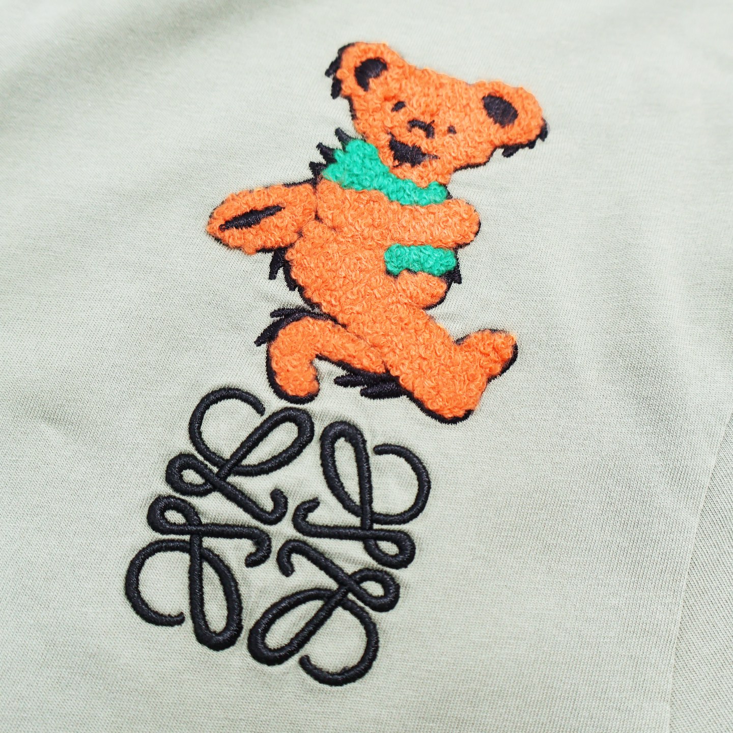 Loewe Grateful Dead Paula's lbiza SS25 罗意威 跳舞小熊 羽毛印花 短袖 T恤 圆领夏季 绿色A2 H616Y22XA1-8727
