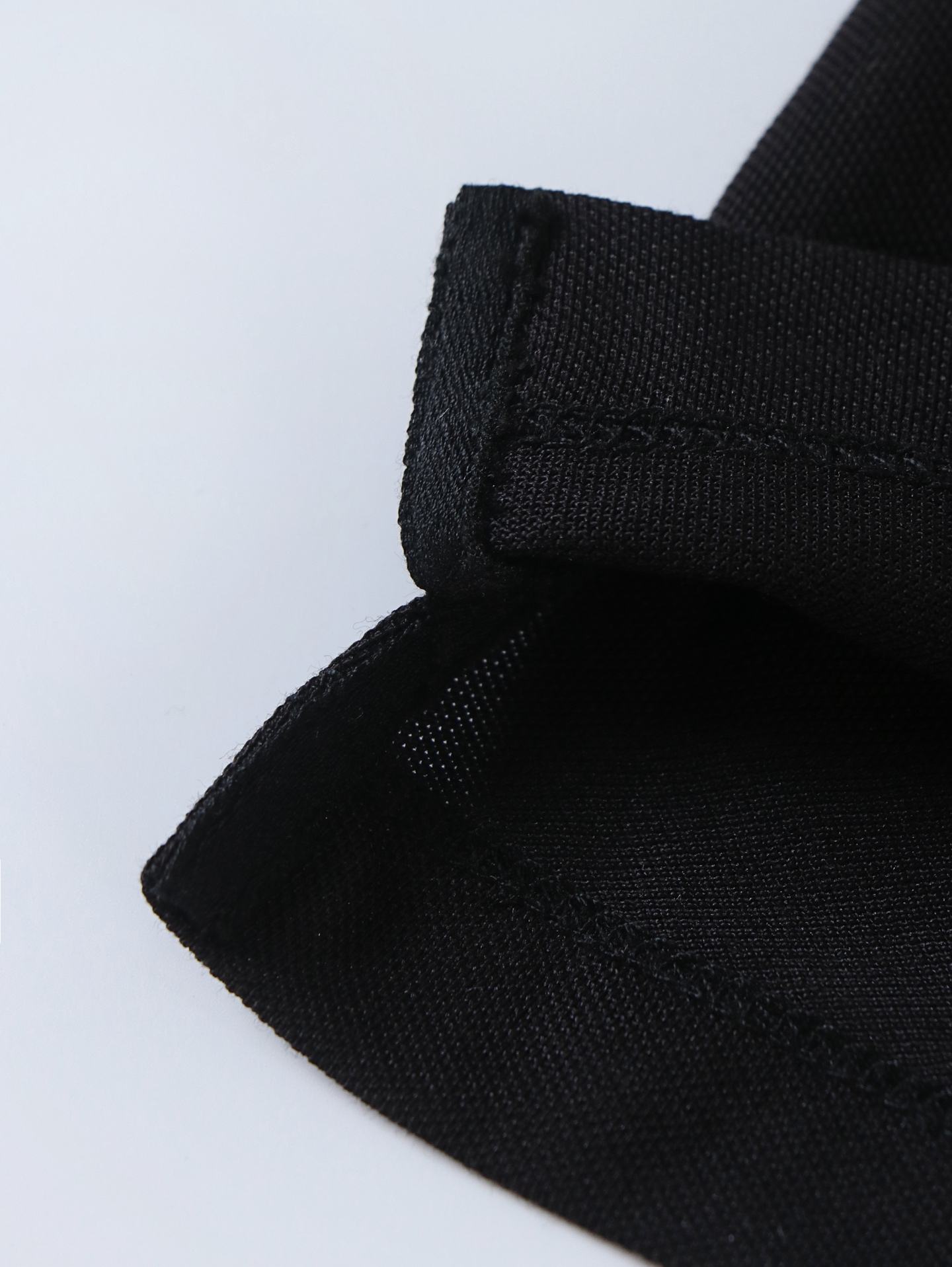 PRADA 普拉达    Oversize 衬衫 宽松 休闲 夏季 短袖 T恤 黑色A5  UJN850-16JM-F0002-S-OOO