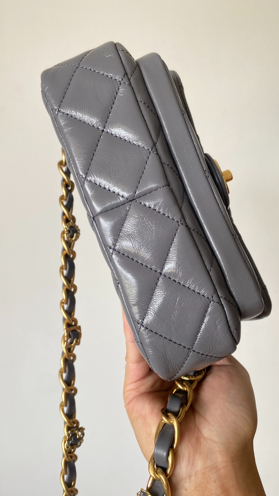  Chanel 香奈儿 头层皮 手提袋 斜挎包 包包 菱格纹  灰色 AS4992-B17383-NR652