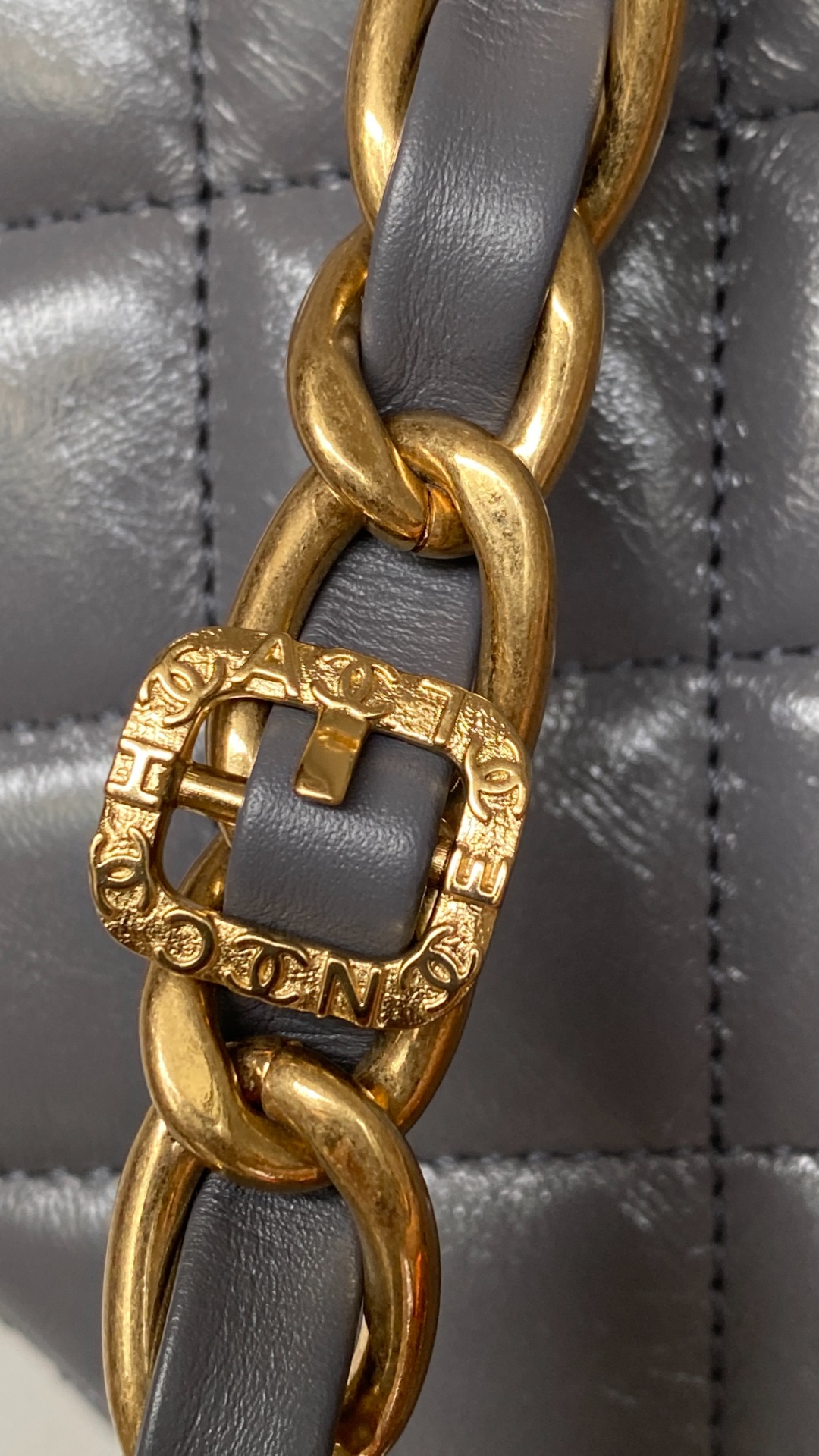  Chanel 香奈儿 头层皮 手提袋 斜挎包 包包 菱格纹  灰色 AS4992-B17383-NR652