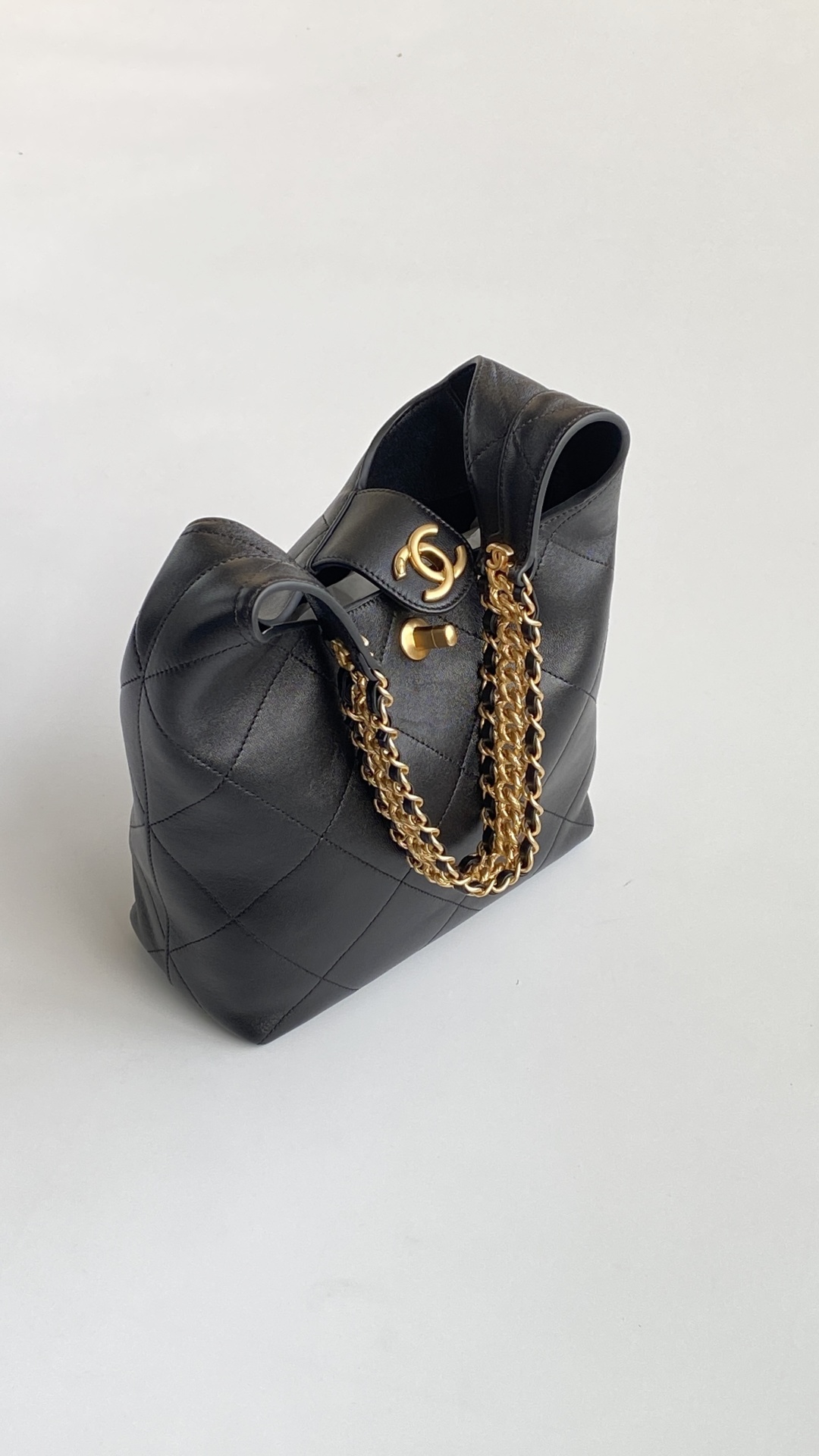 Chanel 香奈儿 HOBO 25P 嬉皮 头层皮 手提袋 斜挎包 包包  黑色 小号 AS5403-B19776-94305