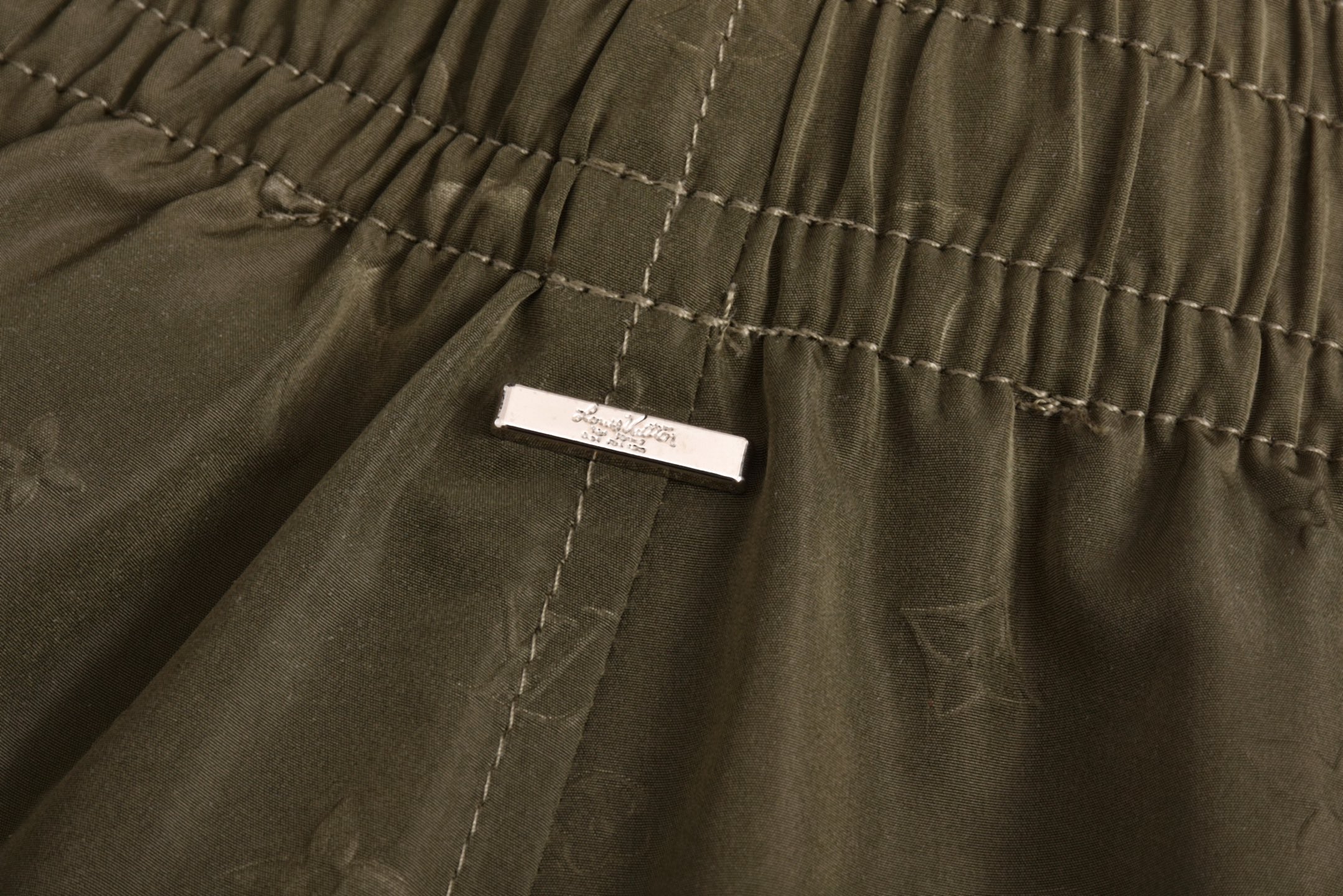 LOUIS VUITTON 路易威登 LV 满印沙滩  短裤 牛仔休闲裤 裤子 五分裤 绿色 橙色-A2 1AAT44