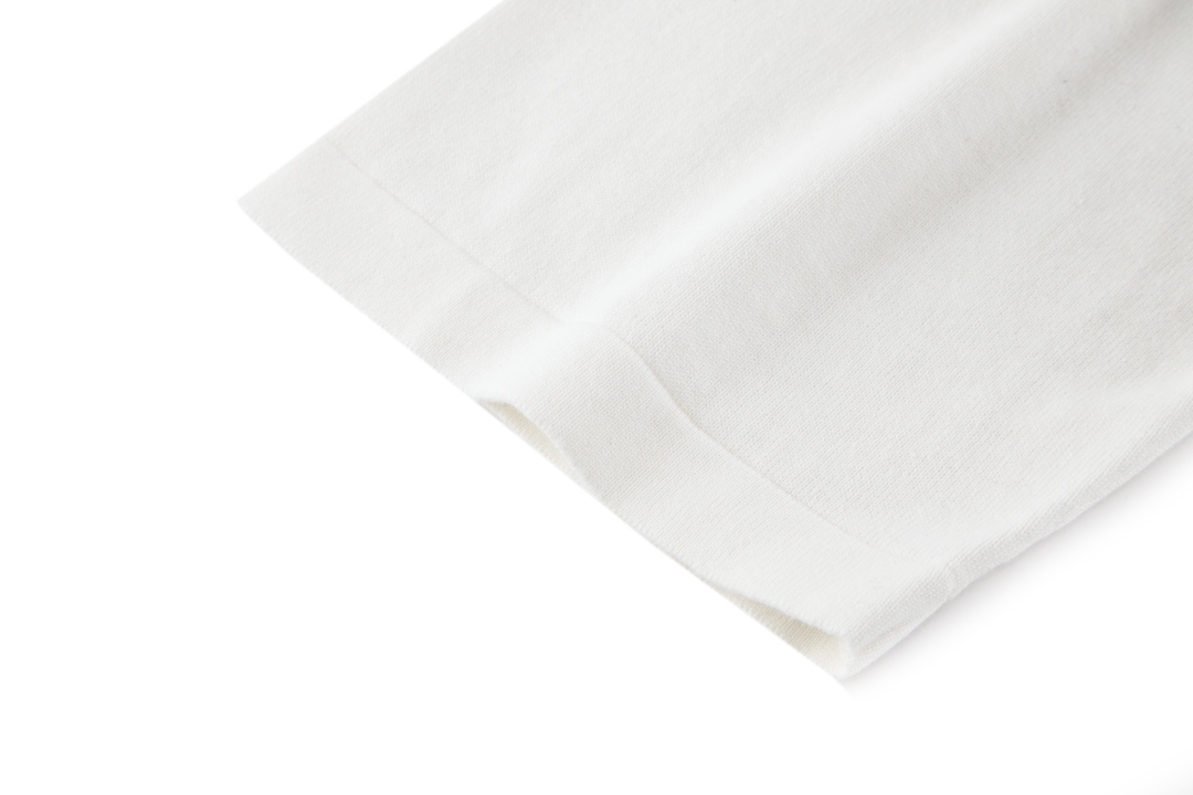 LOUIS VUITTON 路易威登 LV 说唱卡通人 针织  圆领 夏季 T恤 男女同款  短袖  白色A5 1AATLF