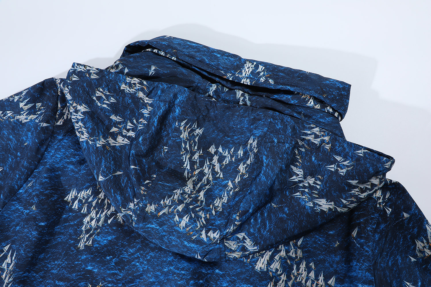 LOUIS VUITTON 路易威登  LV 印花风衣 圆领 毛衣  针织 上衣 蓝色C0 1AHV30