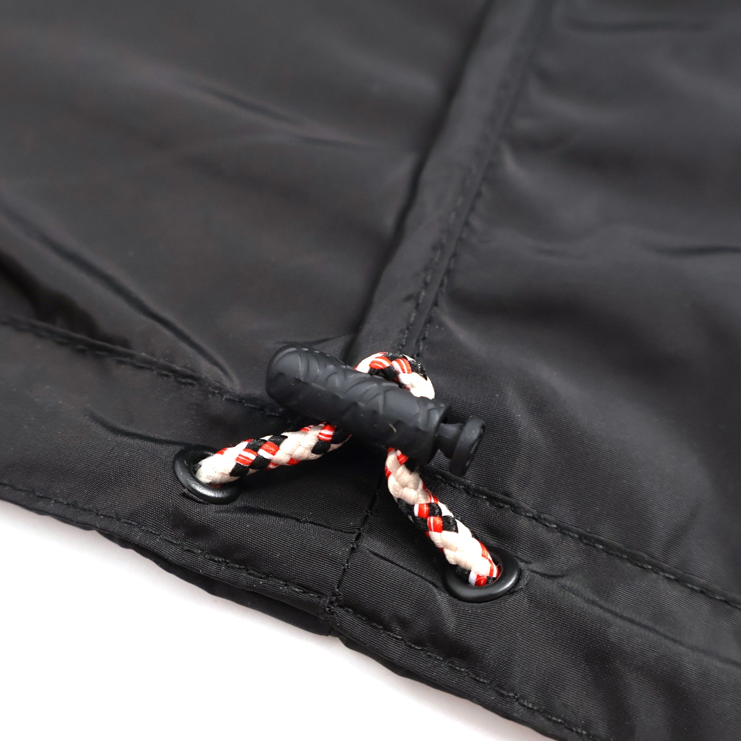 Burberry 巴宝莉 硅胶微标皮牌尼龙  夹克 长袖外套 凤搂 男女同款 B5 黑色 绿色 81109921