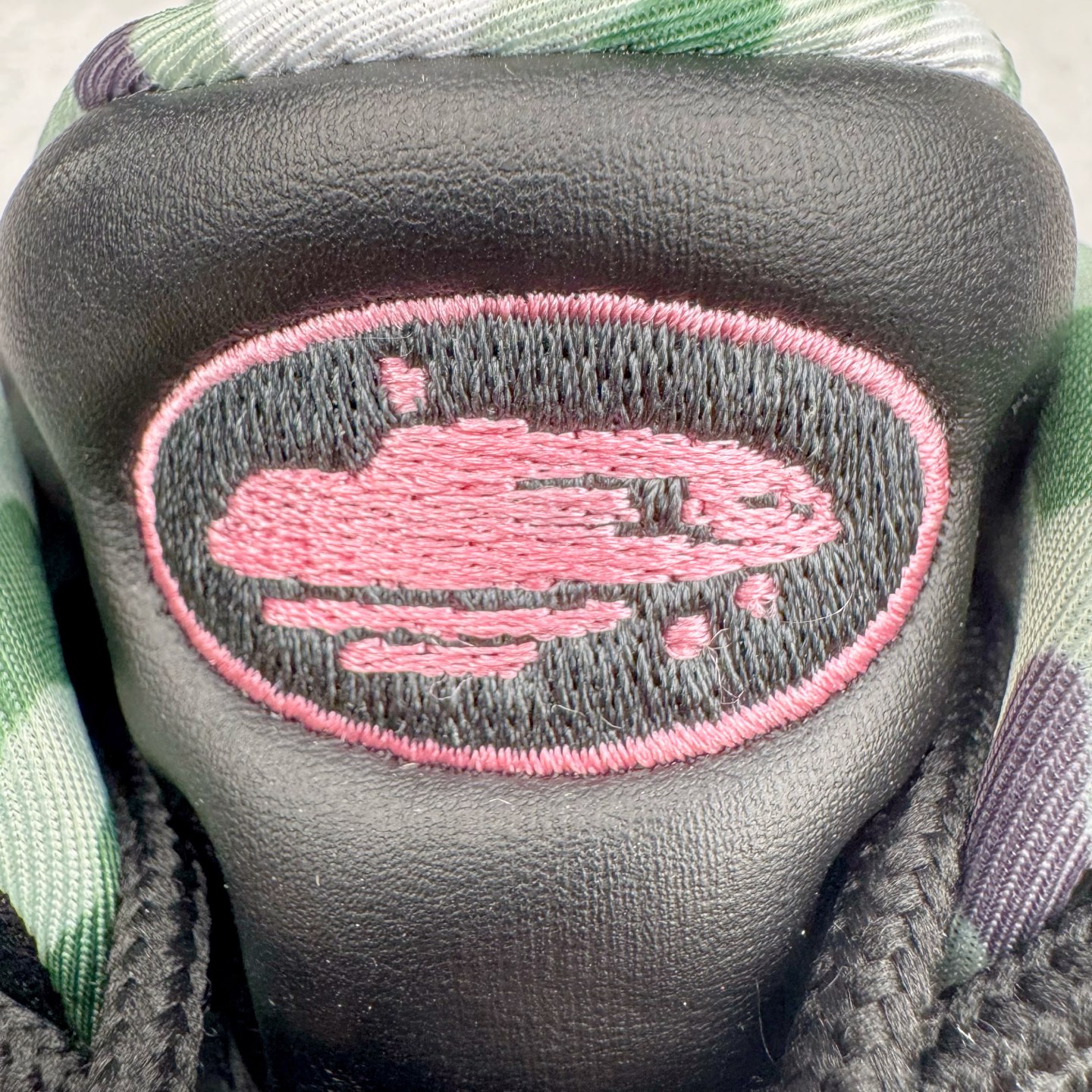 升级最终版 Nike Air Max 95 OG Neon 低筒 网布防滑 运动鞋 休闲鞋 球鞋 男鞋 波鞋 黑粉 FB2709-001