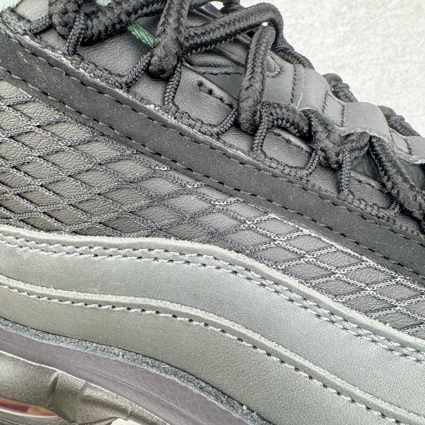 升级最终版 Nike Air Max 95 OG Neon 低筒 网布防滑 运动鞋 休闲鞋 球鞋 男鞋 波鞋 黑粉 FB2709-001